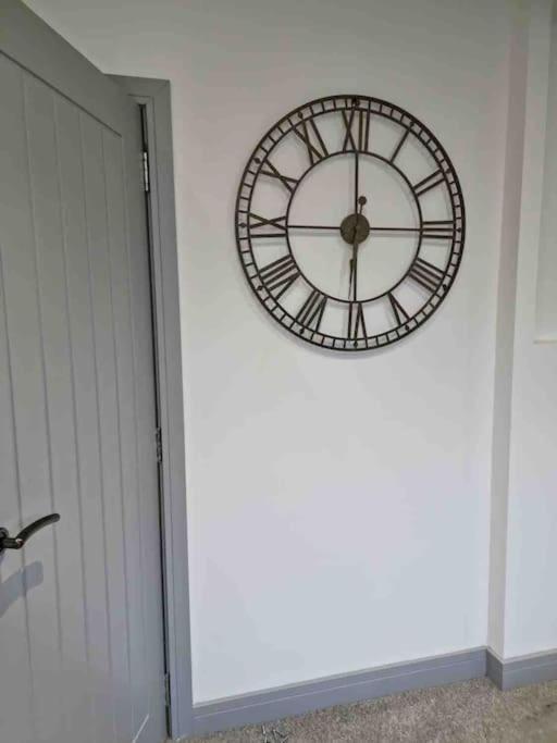 Luxury 3 Bedroom In City Leilighet *