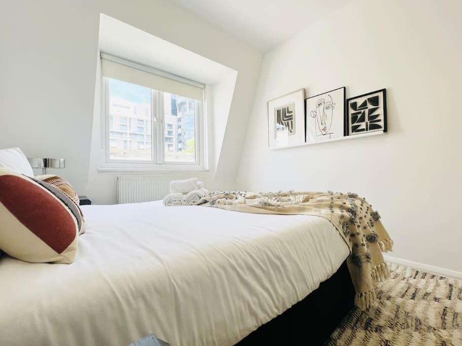 2 Bed Apartment- Finsbury Park Station C Apartment