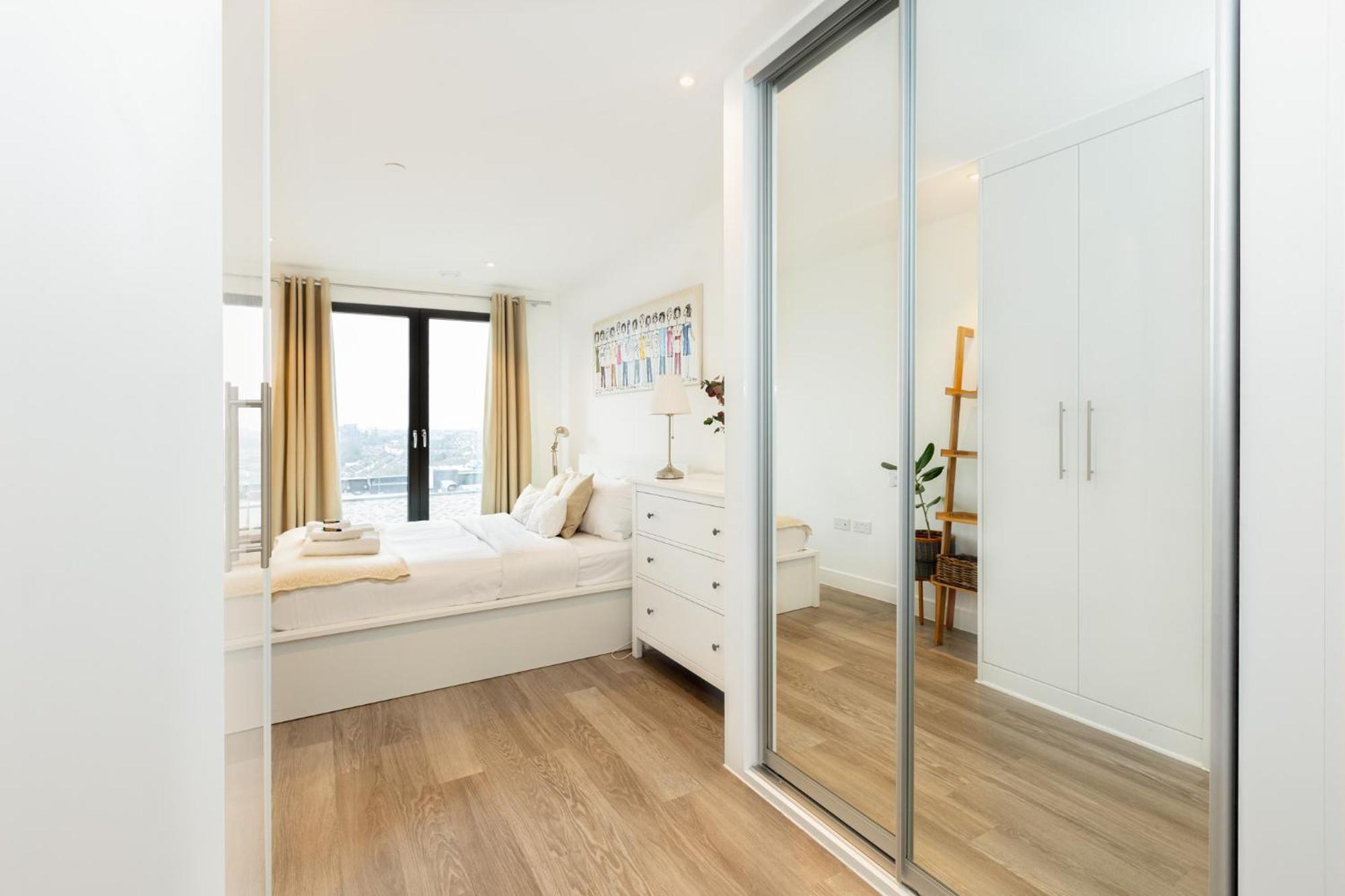 Leilighet Modern New 2br Wviews & Balcony In Wandsworth *