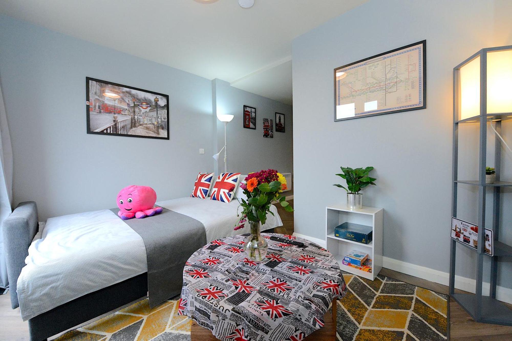 Lejlighed 2 Bed Terraced Flat Piccadilly Line London