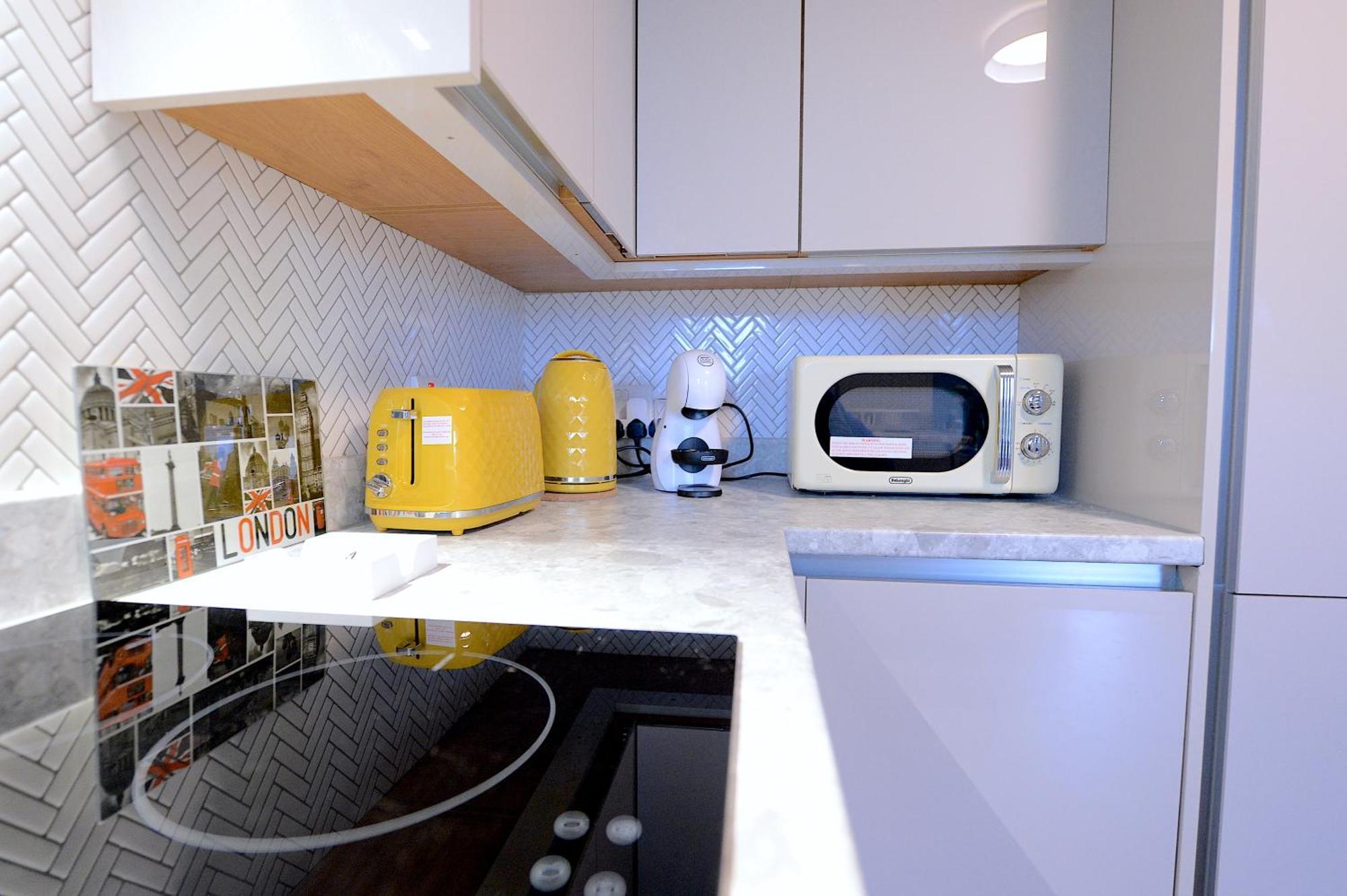 Lejlighed 2 Bed Terraced Flat Piccadilly Line London