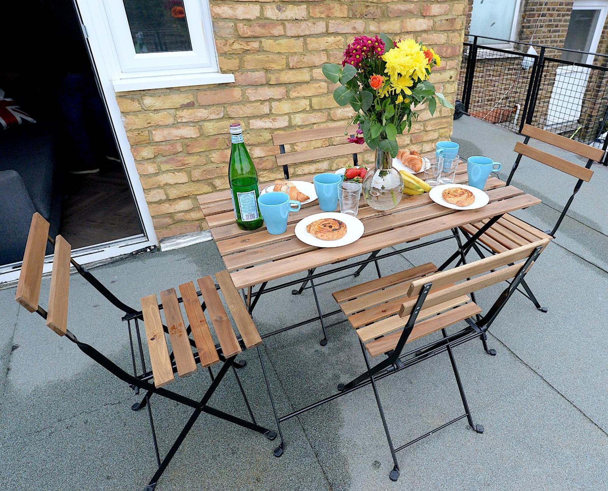 2 Bed Terraced Flat Piccadilly Line Lejlighed