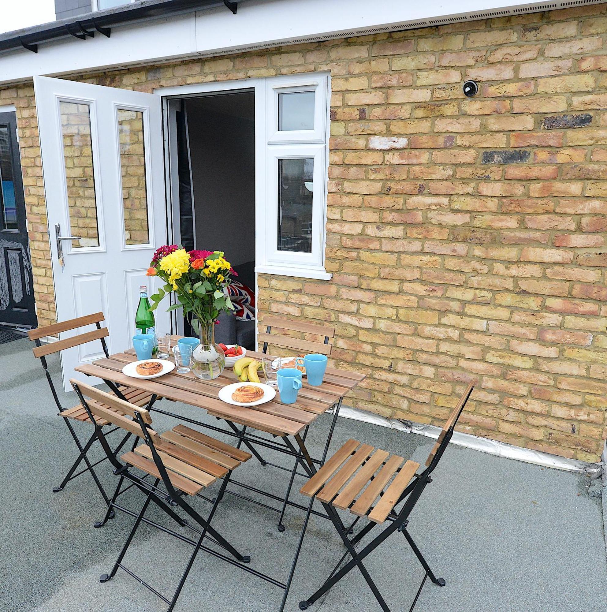 Lejlighed 2 Bed Terraced Flat Piccadilly Line *