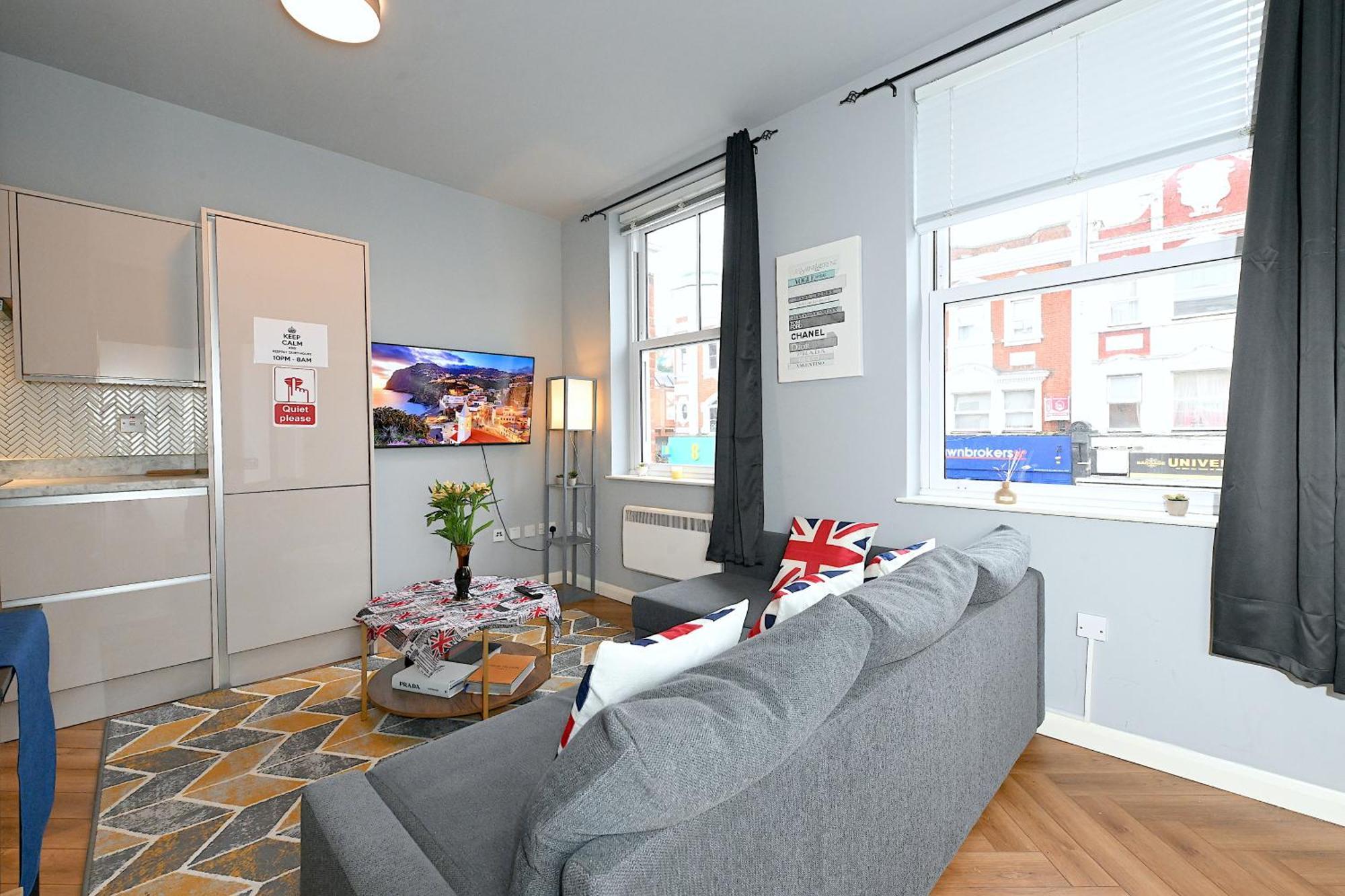Lejlighed 1 Bedroom Flat In Wood Piccadilly Line *