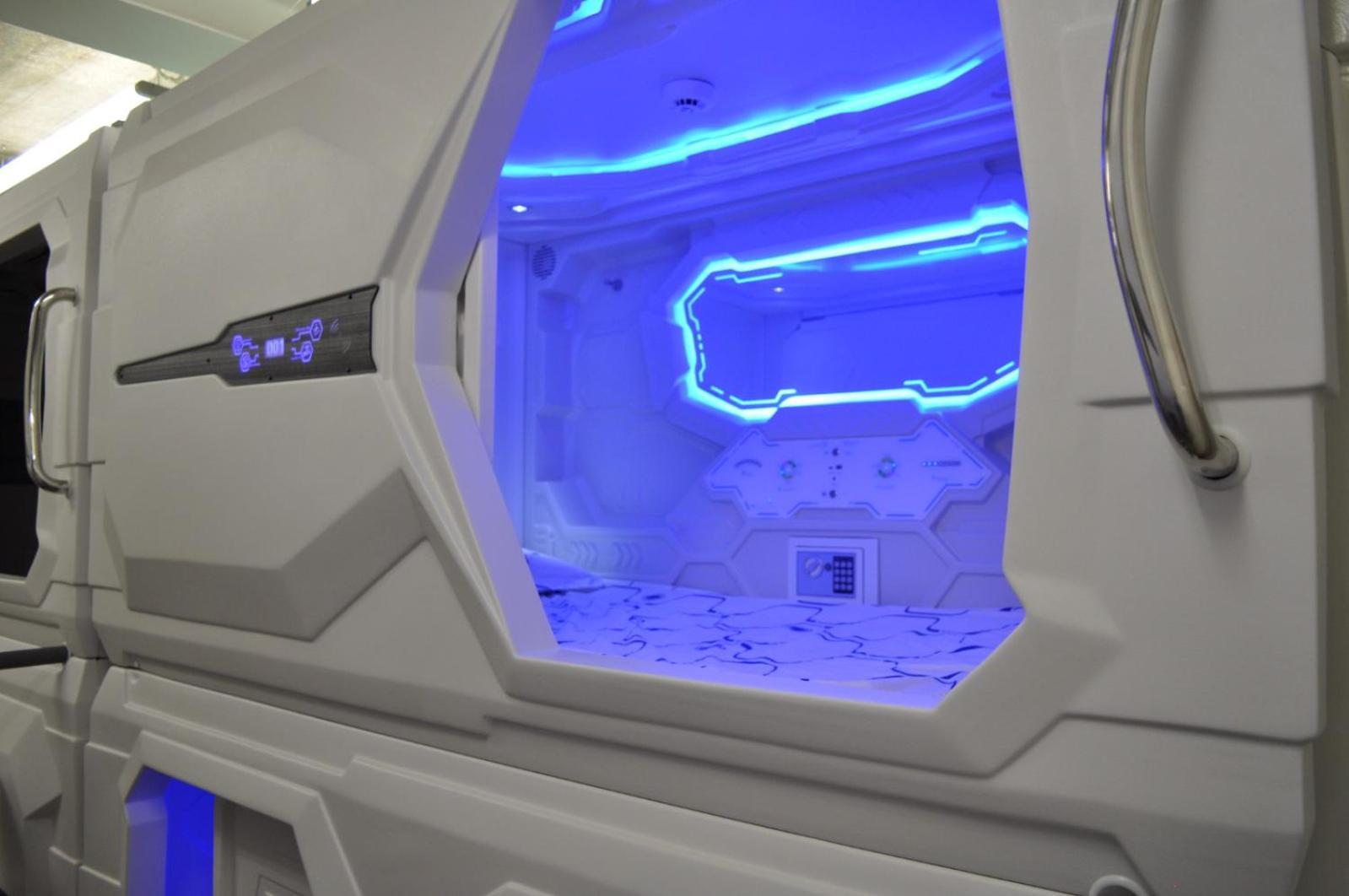Cosmos Capsule Coworking Capsule hotel London