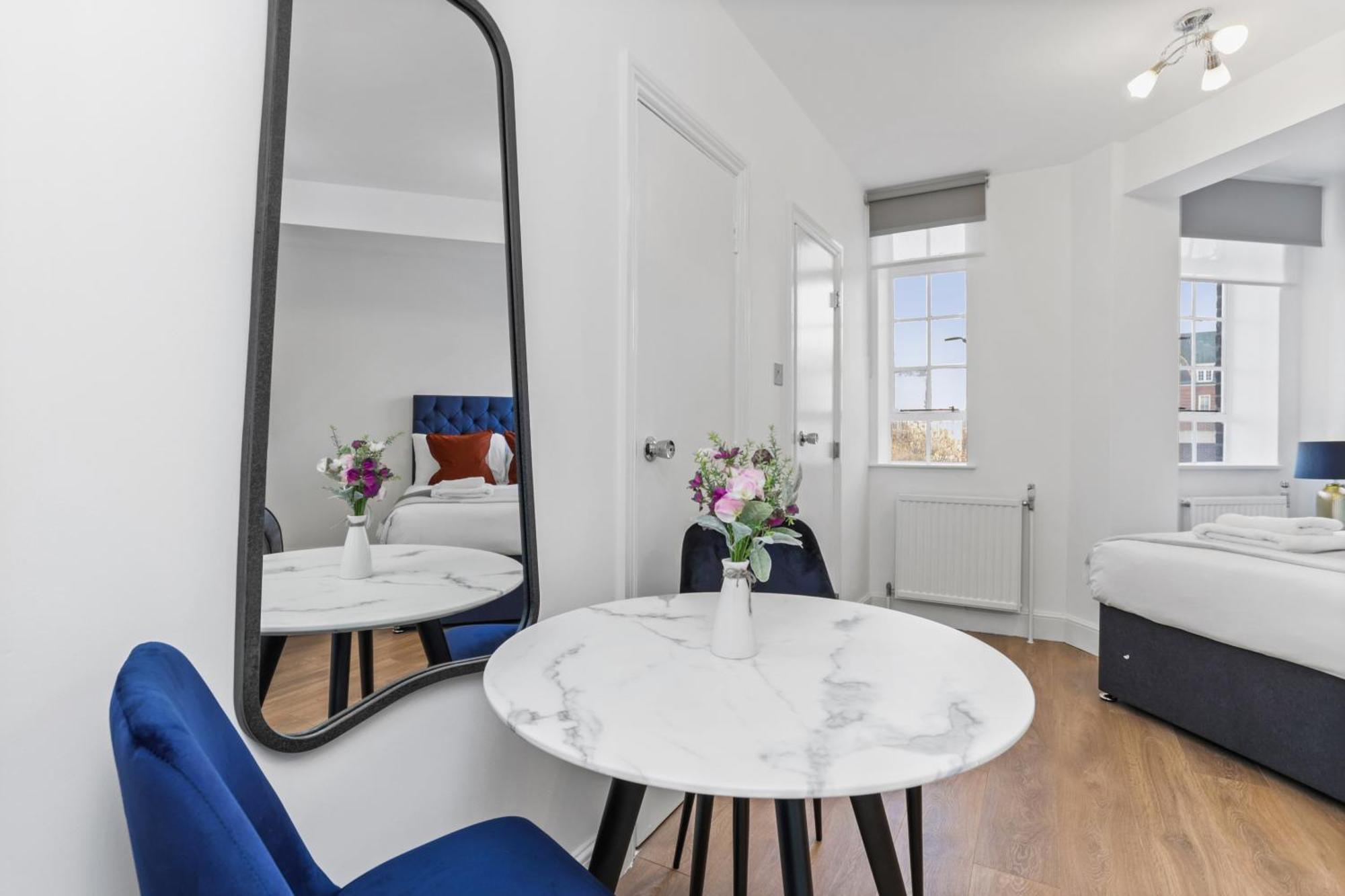 Appartement Capital 516, Chelsea Cloisters *
