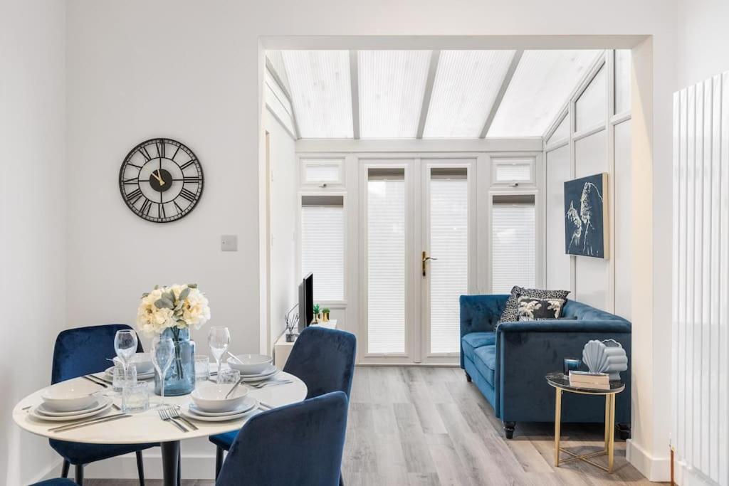 Apartment Modern 2 Bedroom 3 Min Walk To Tube Station