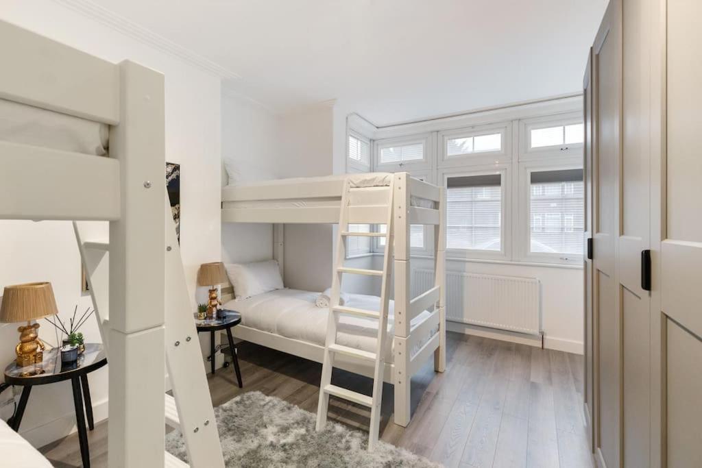 Apartment Modern 2 Bedroom 3 Min Walk To Tube Station *