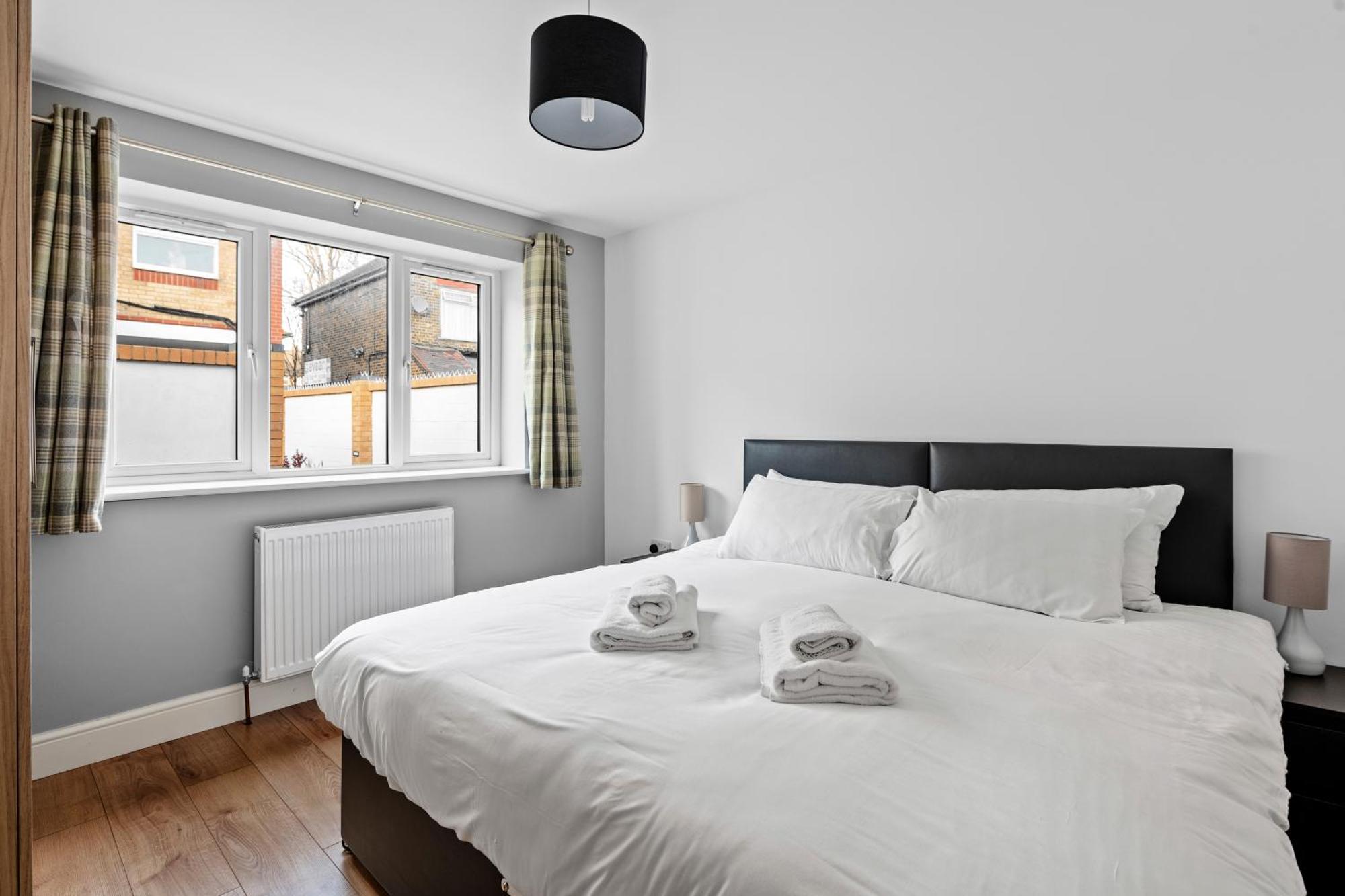 Appartement Stylish 2 Bed In East Ham, Close To Excel *