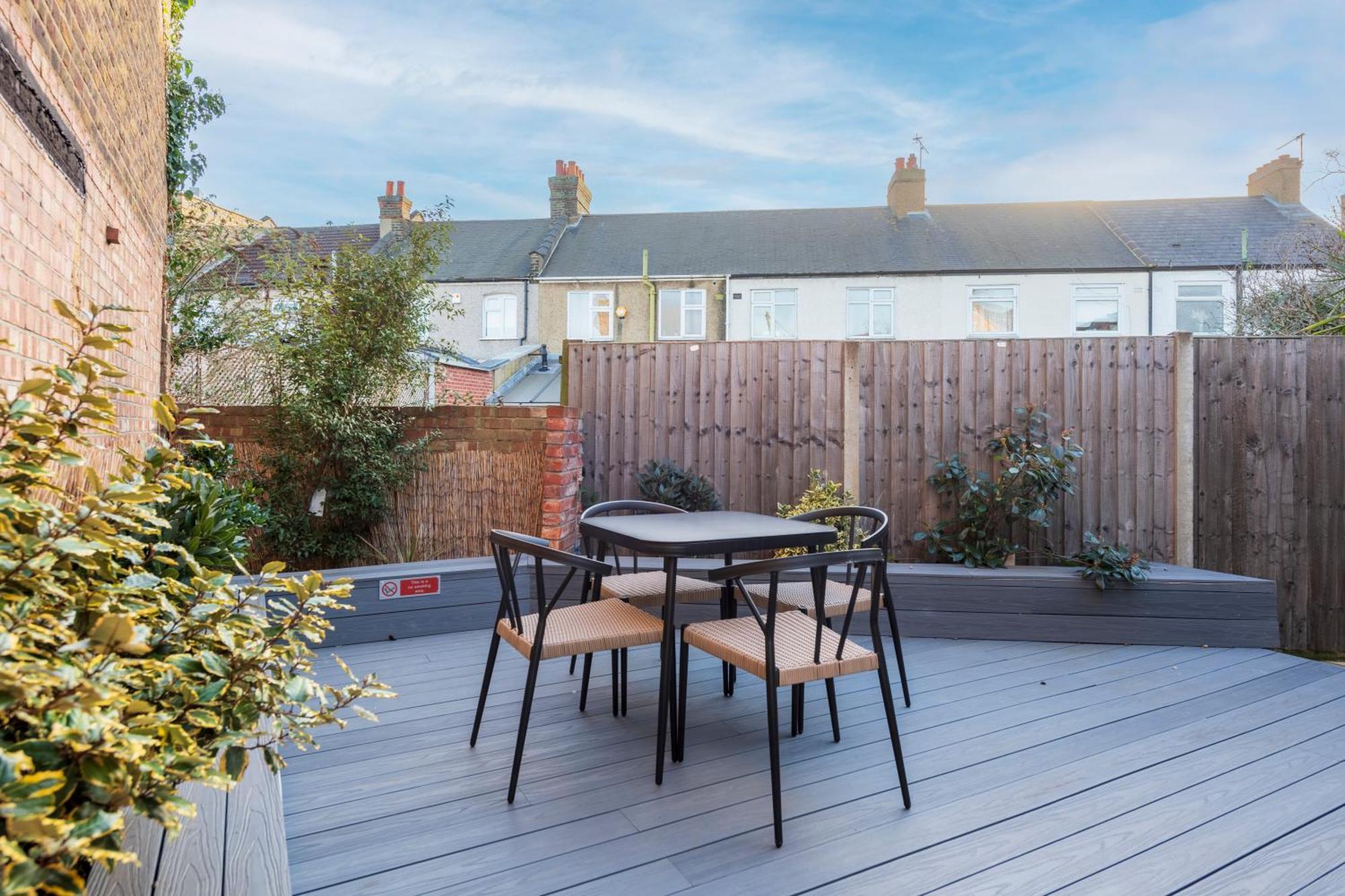 Stylish 2 Bed In East Ham, Close To Excel Appartement