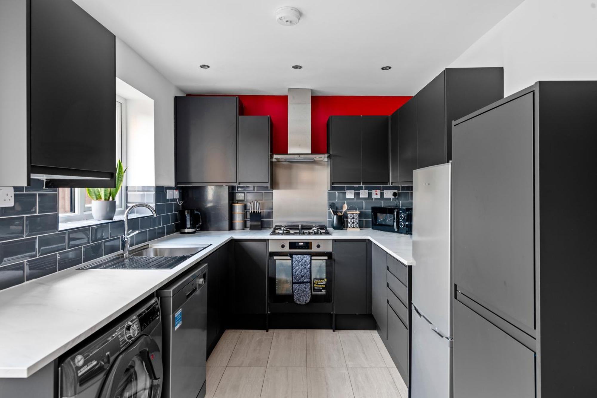Stylish 2 Bed In East Ham, Close To Excel Appartement Londen