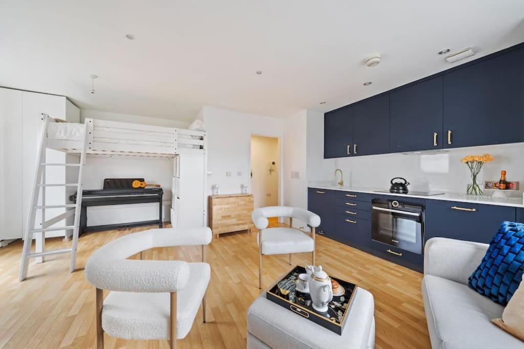 Stylish Central Bolthole Londen