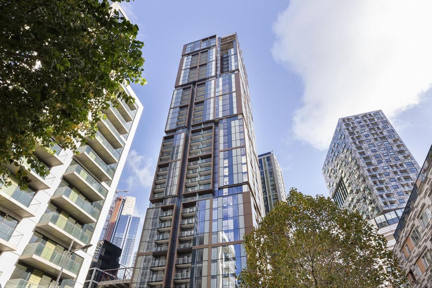 Large 2 Bed With High Rise View Canary Wharf