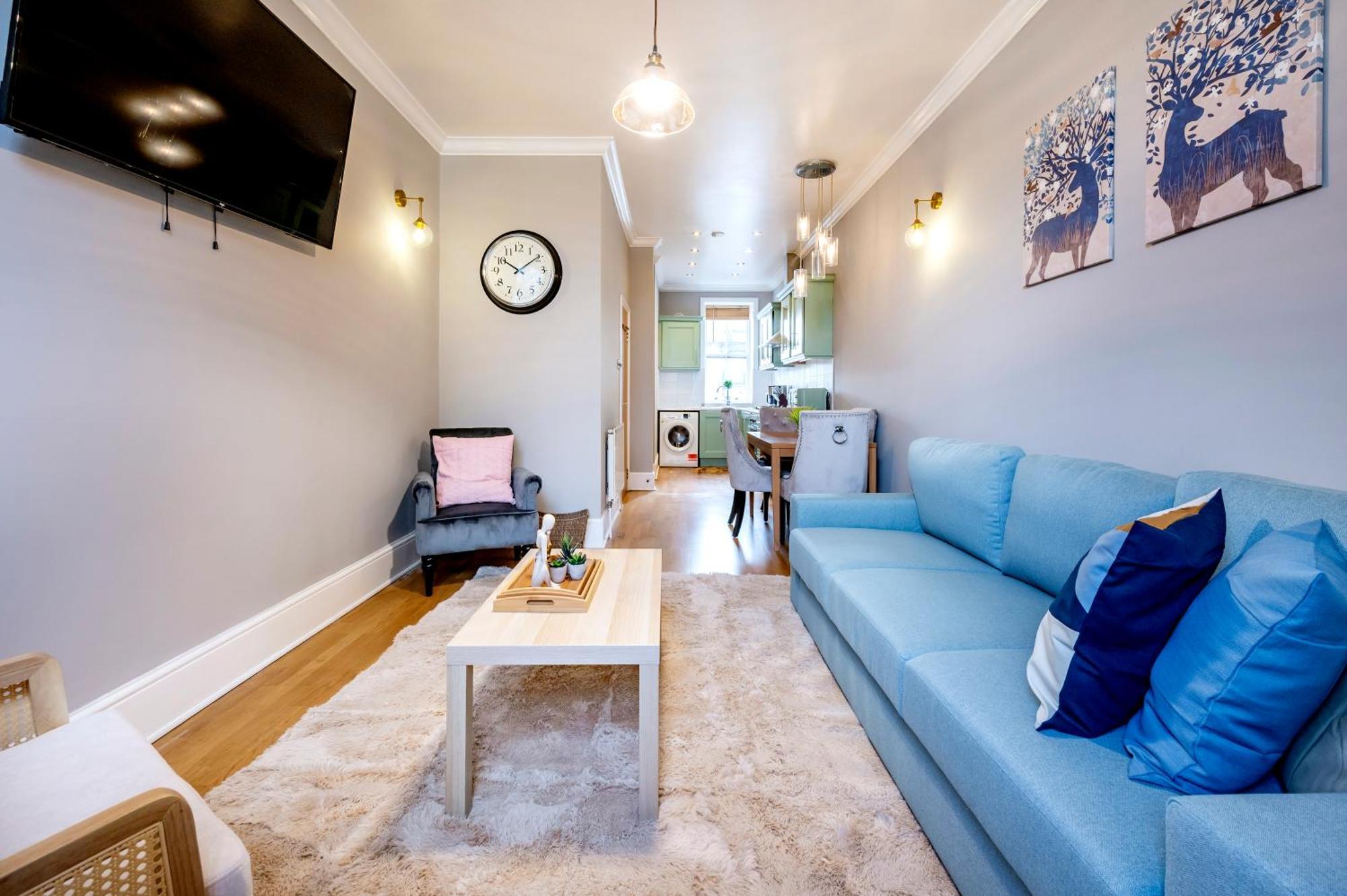 Large 1 Bedroom In Center Of 3 * London