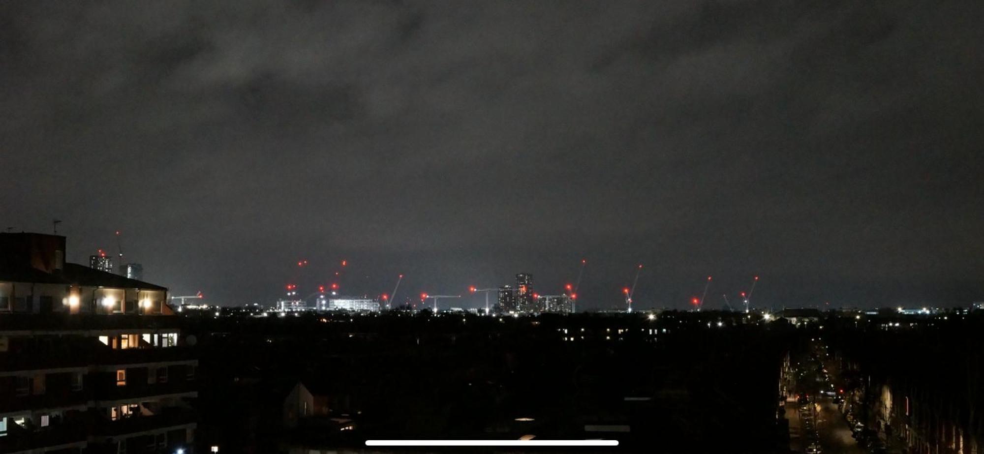 Shepherds Bush Superior Apartment, Center London!