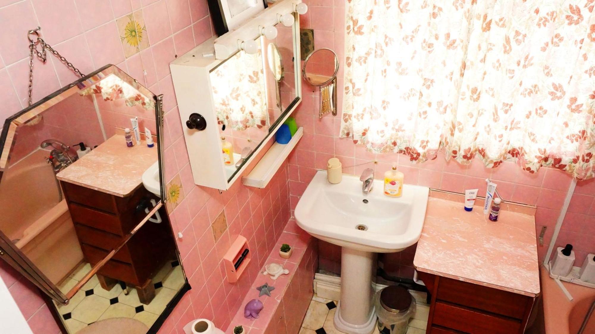 Apartment Shepherds Bush Superior Apartment, Center London!