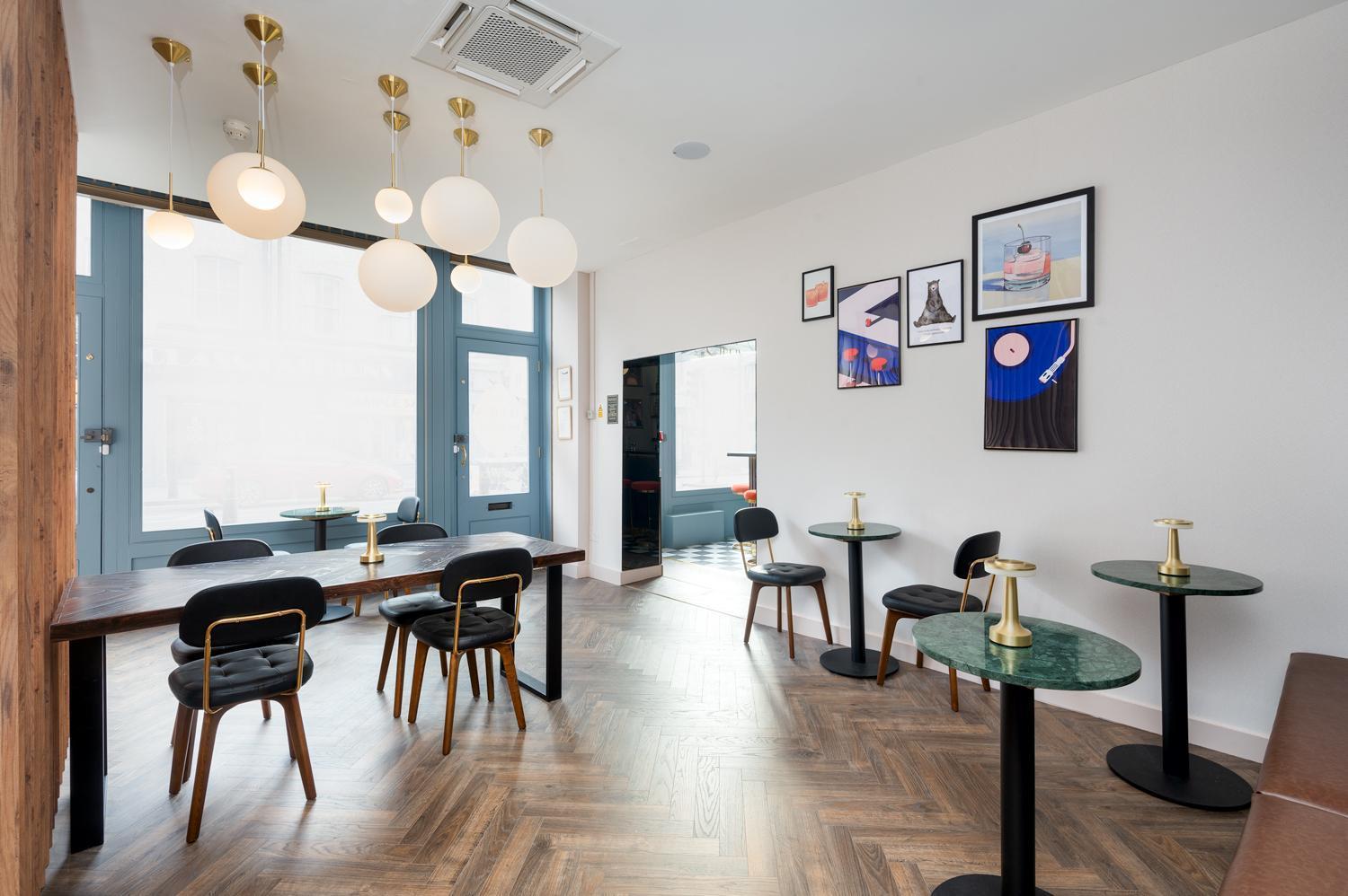 Apartment D8 House *