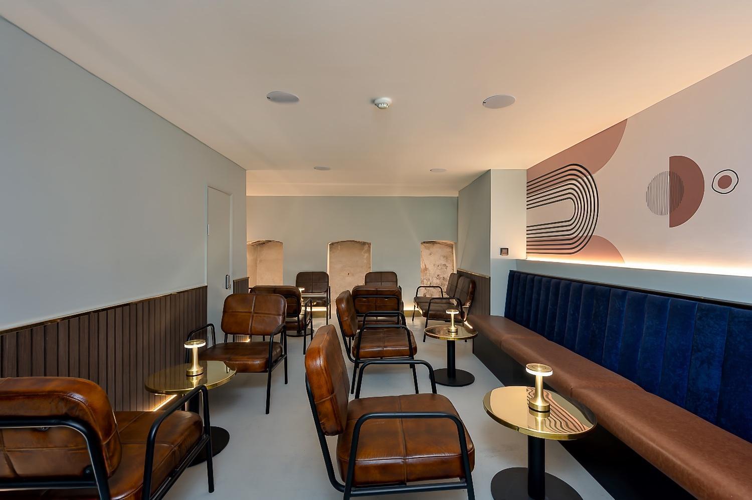 D8 House Apartment *