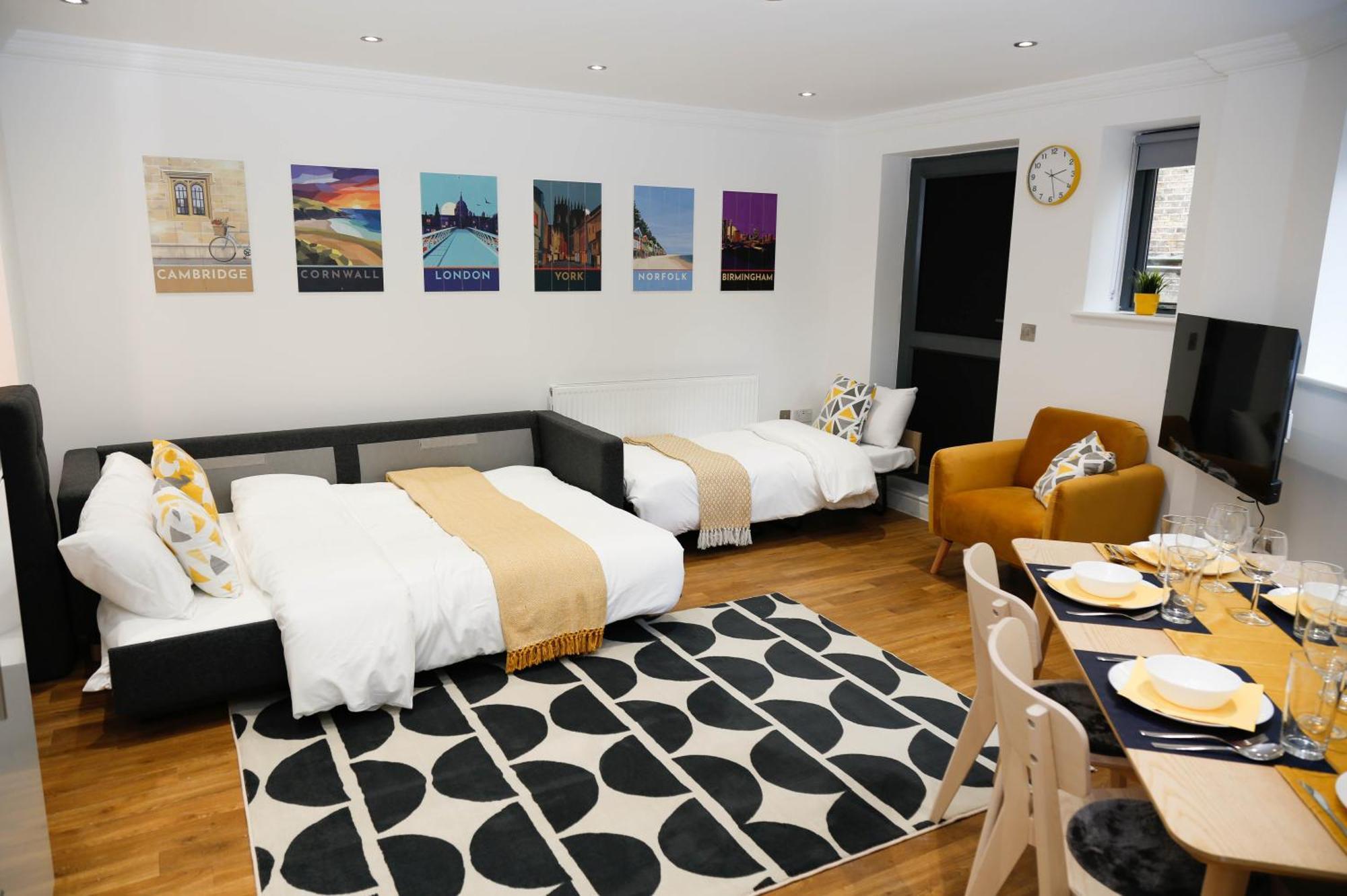 New Luxury In Location Next To Shops, Cafes, Bars & Metro Appartement