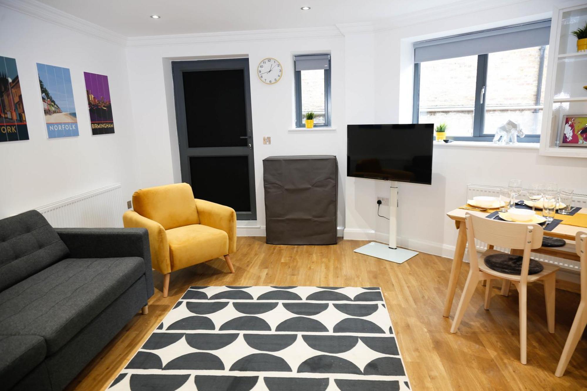 Lägenhet New Luxury In Location Next To Shops, Cafes, Bars & Metro London
