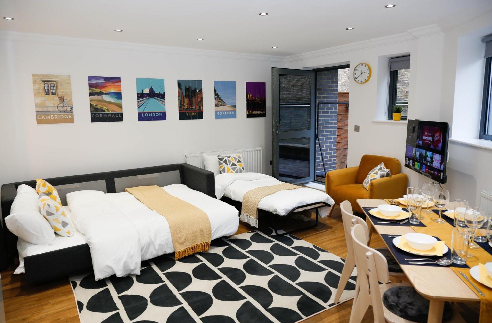New Luxury In Location Next To Shops, Cafes, Bars & Metro Lägenhet