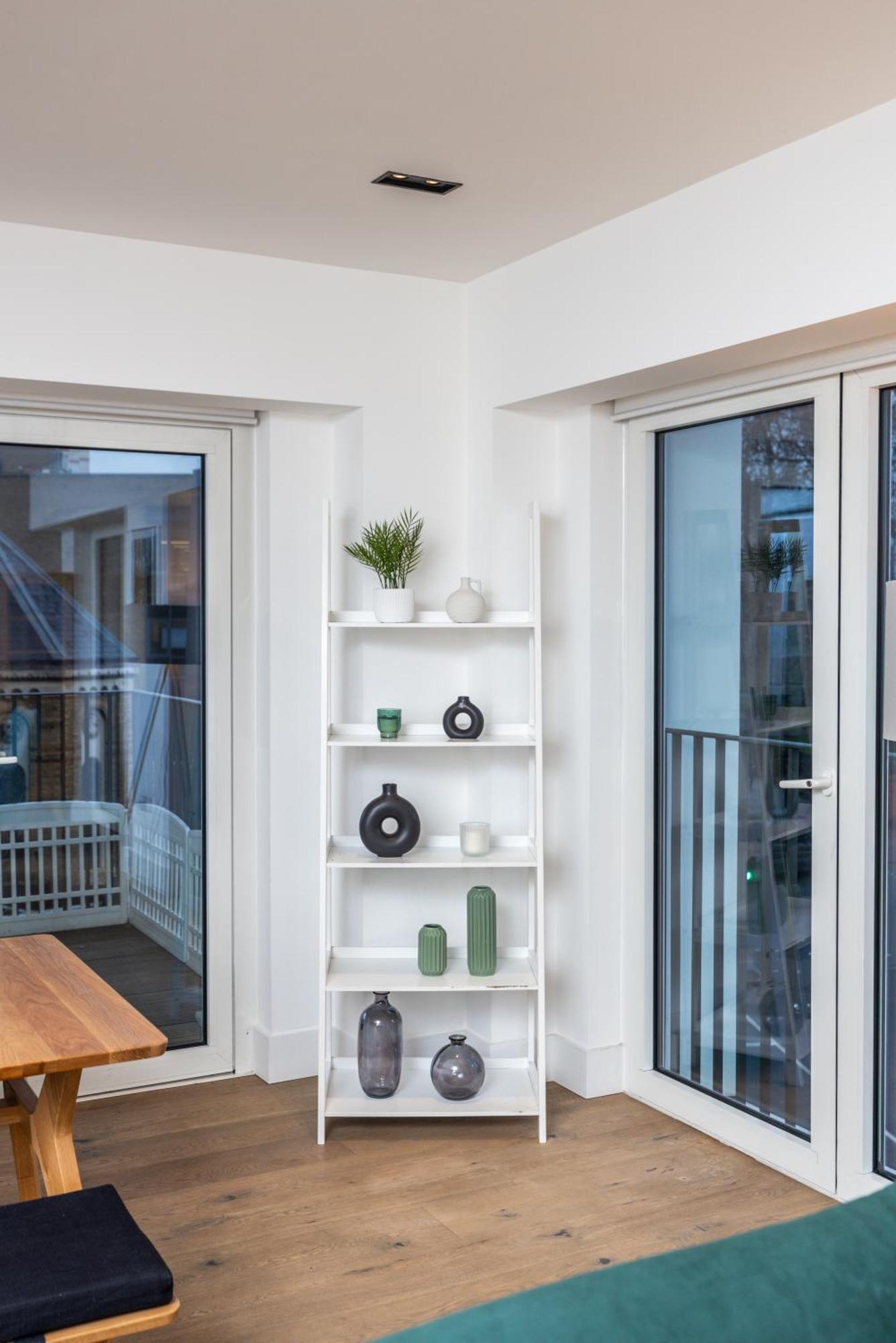 Luxury 2bed:prime Location, Min 2 Main Attractions Lägenhet