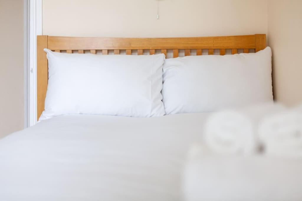 Spacious & 3-bed Flat By Popular Waterloo! Lejlighed London