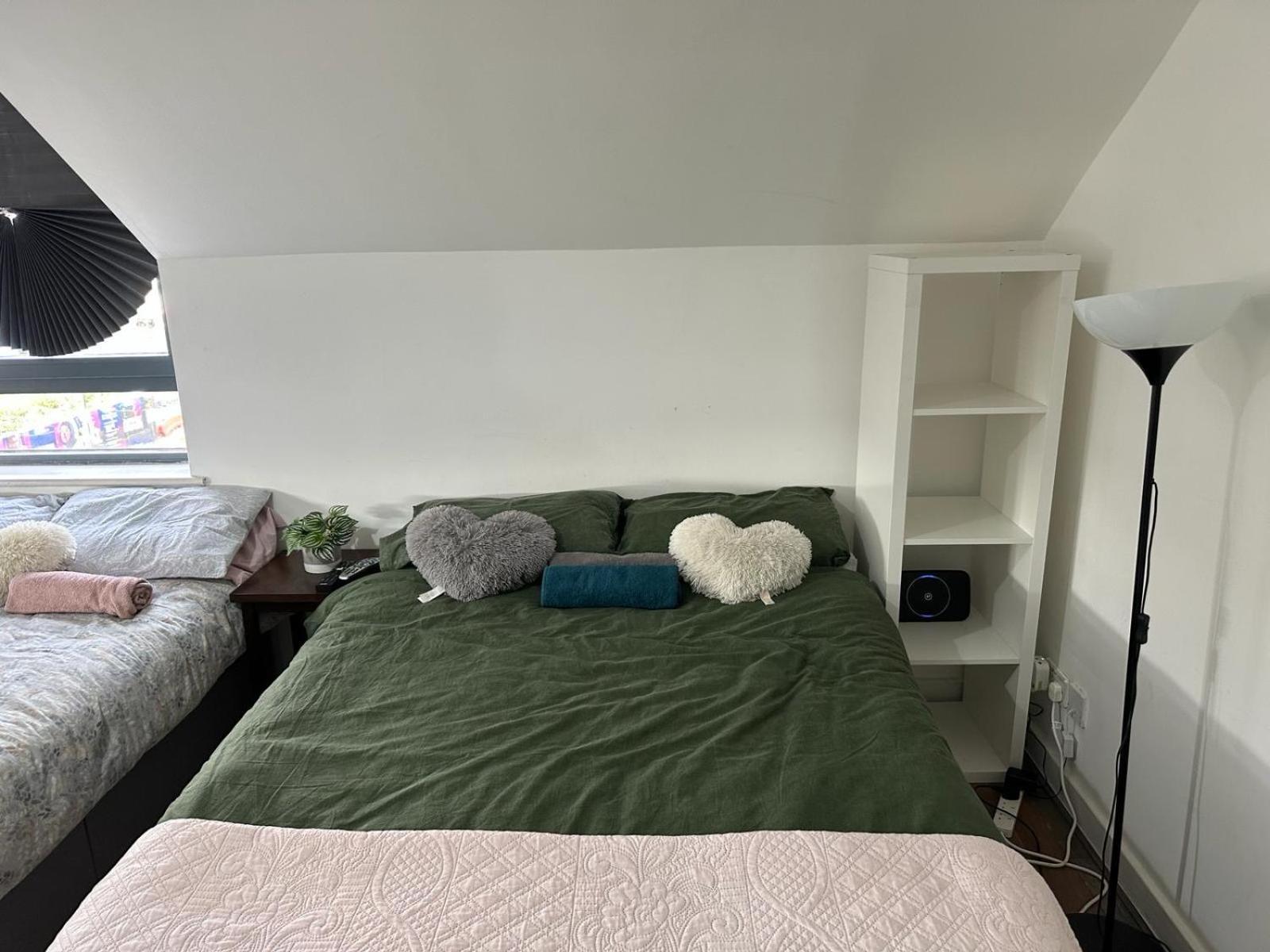 Charming 6-bed In Wembley Area Appartement Londen