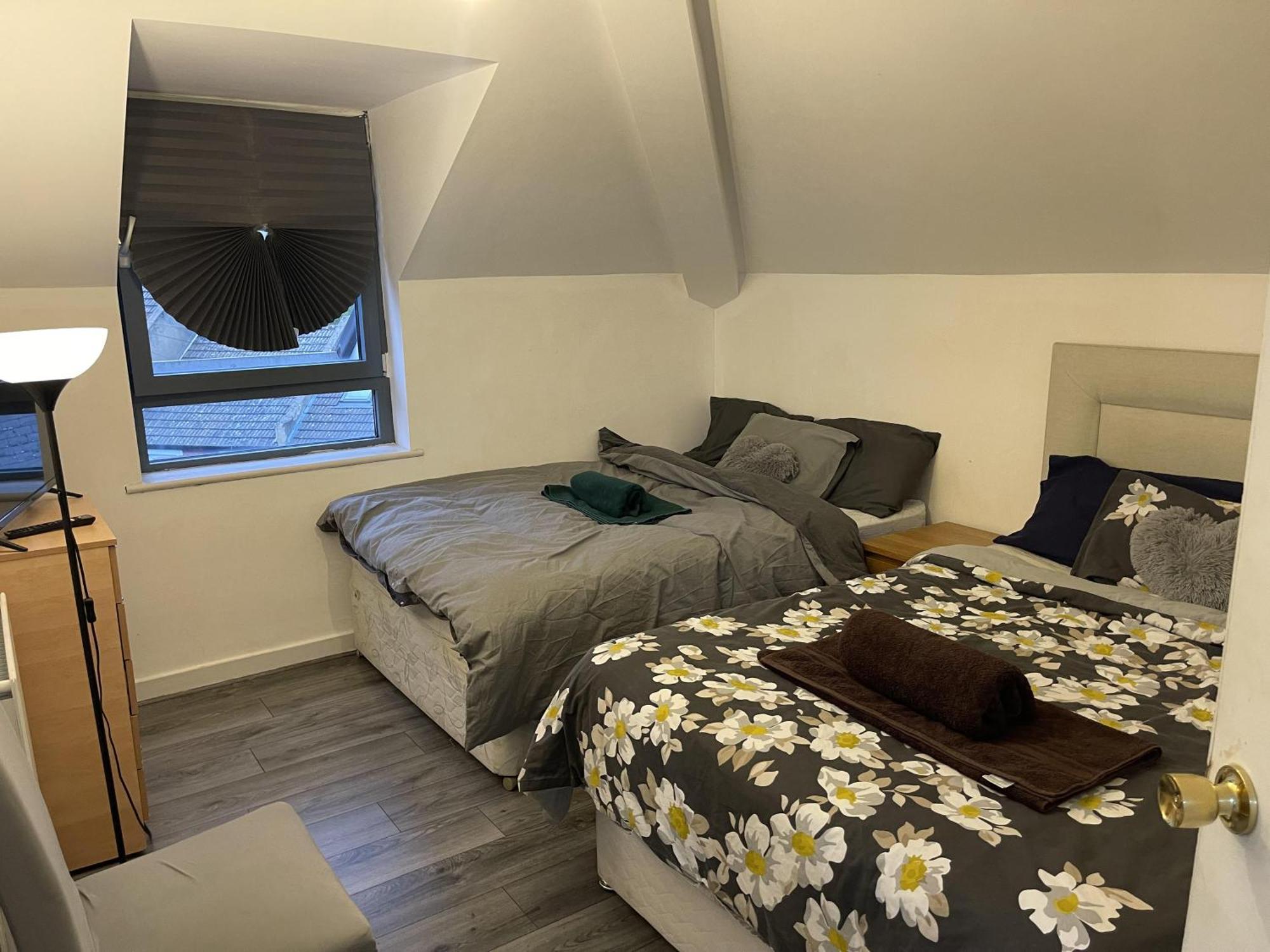Charming 6-bed In Wembley Area Appartement *