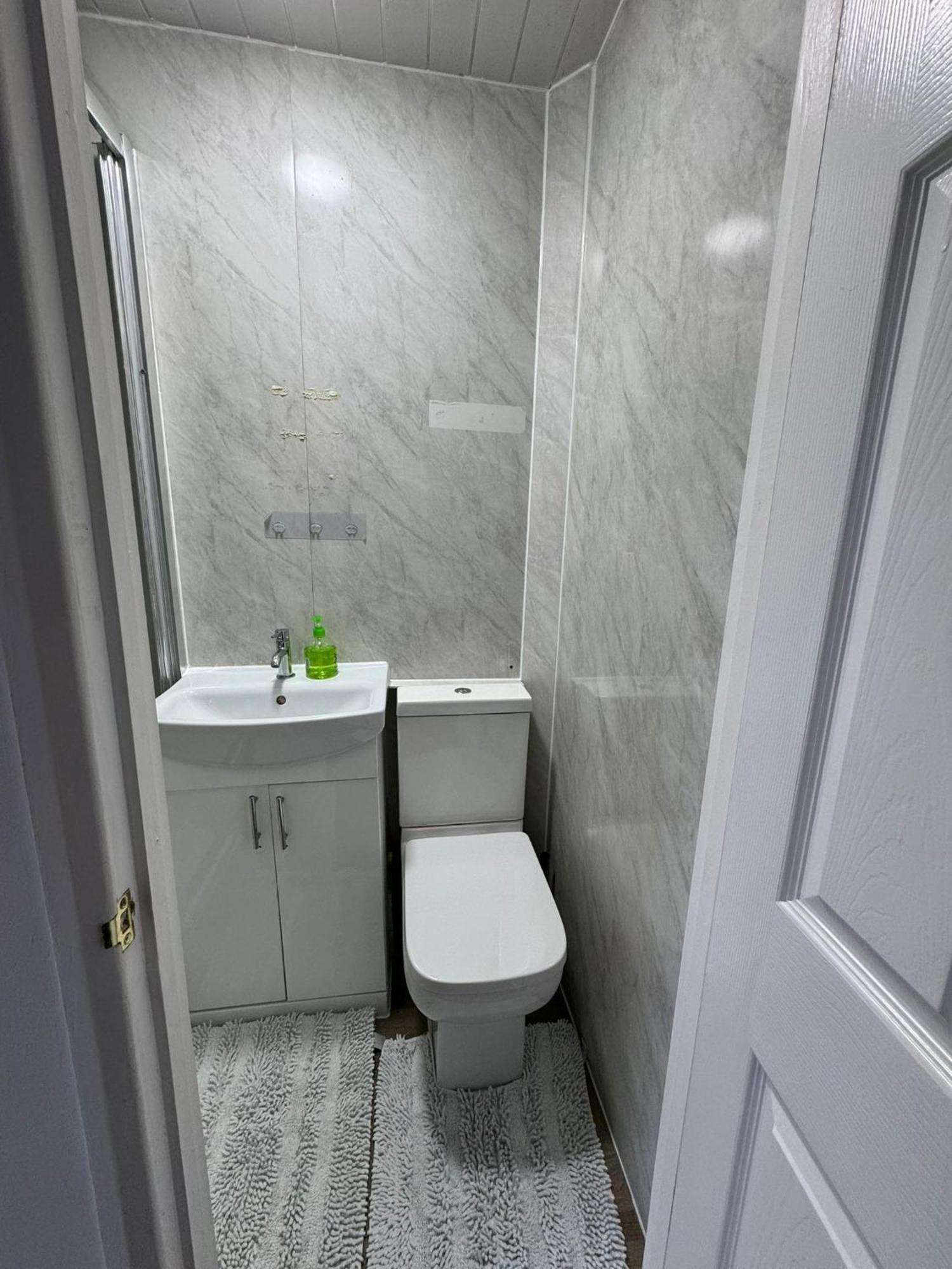 Homestay Oxborne Uk - Gardner