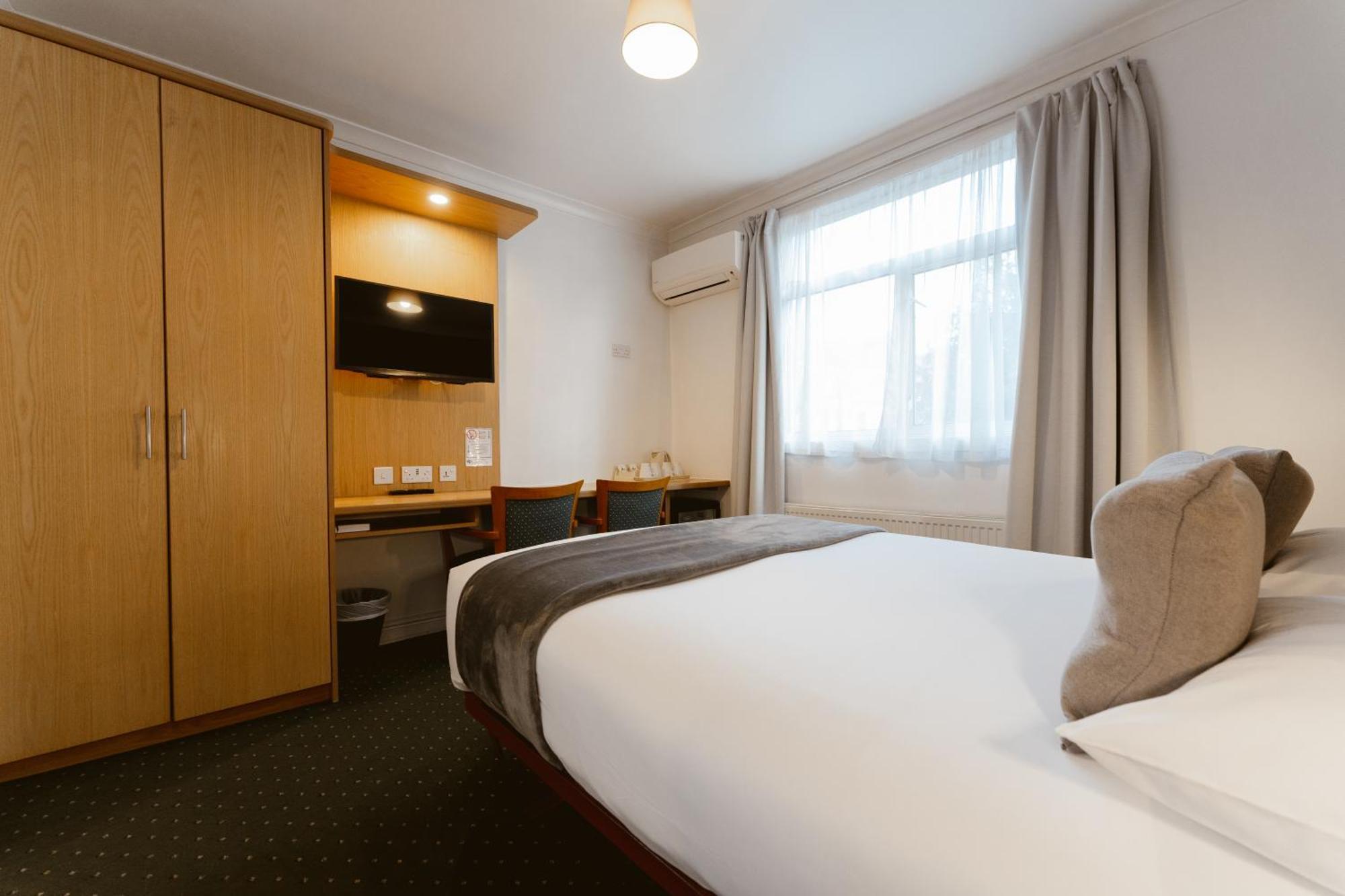 Star Hotel Hotel 3*