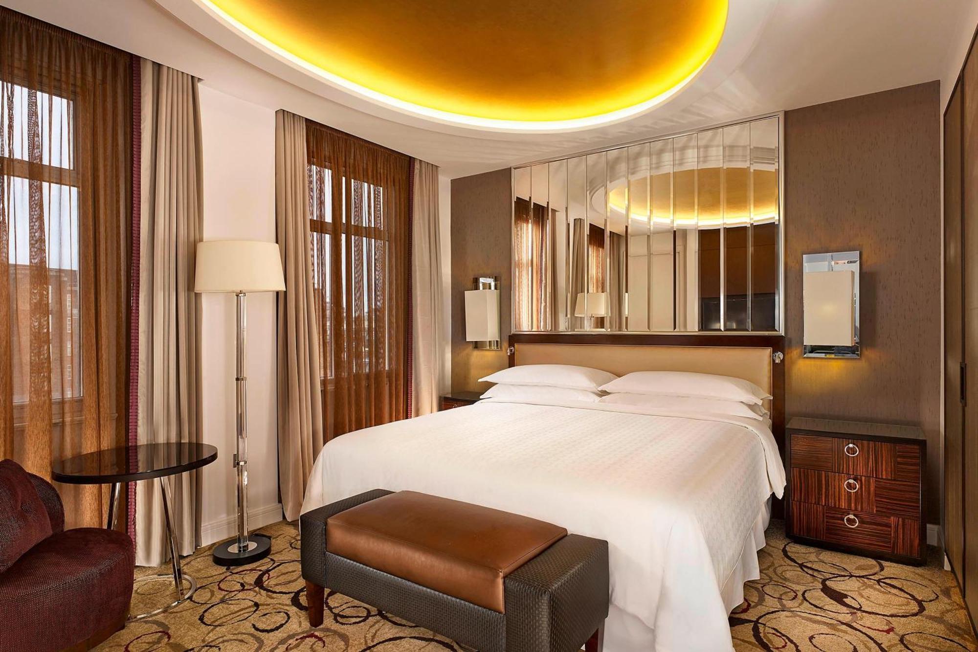 Sheraton Grand Park Lane London