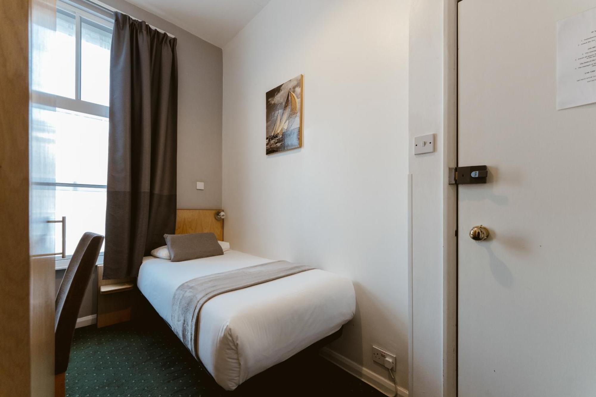 Star Hotel 3*