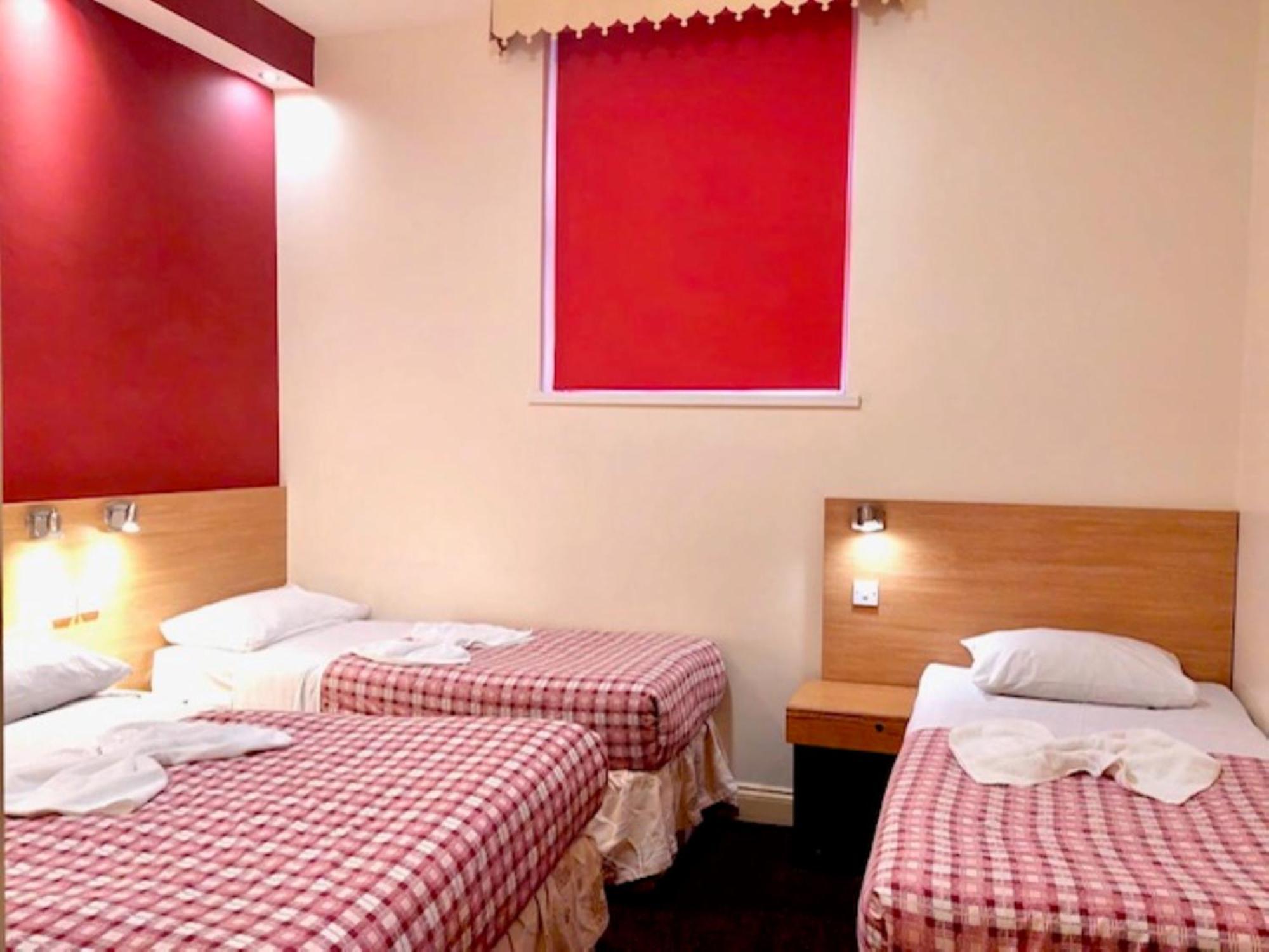 Guest house Carlton 2*