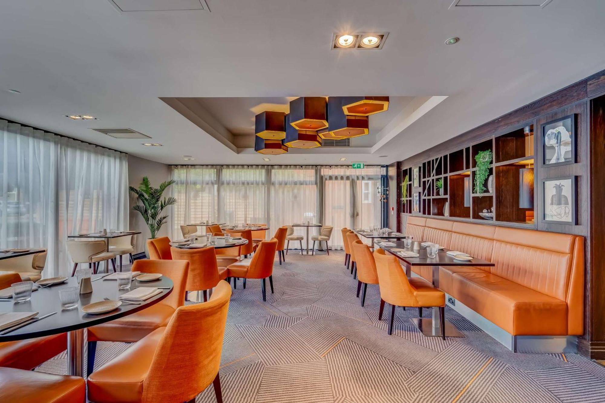 Doubletree By Hilton Ealing Hotel Londen