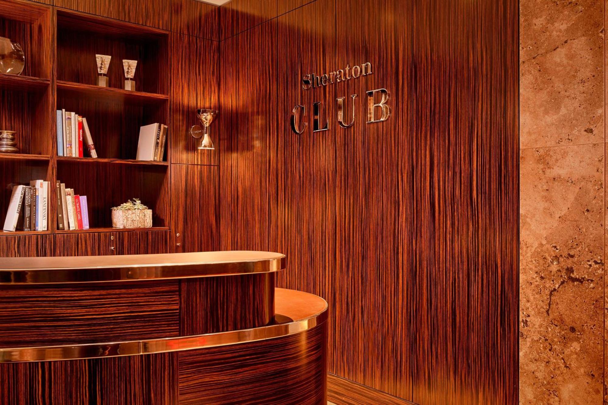 Sheraton Grand Park Lane Hotell 5*