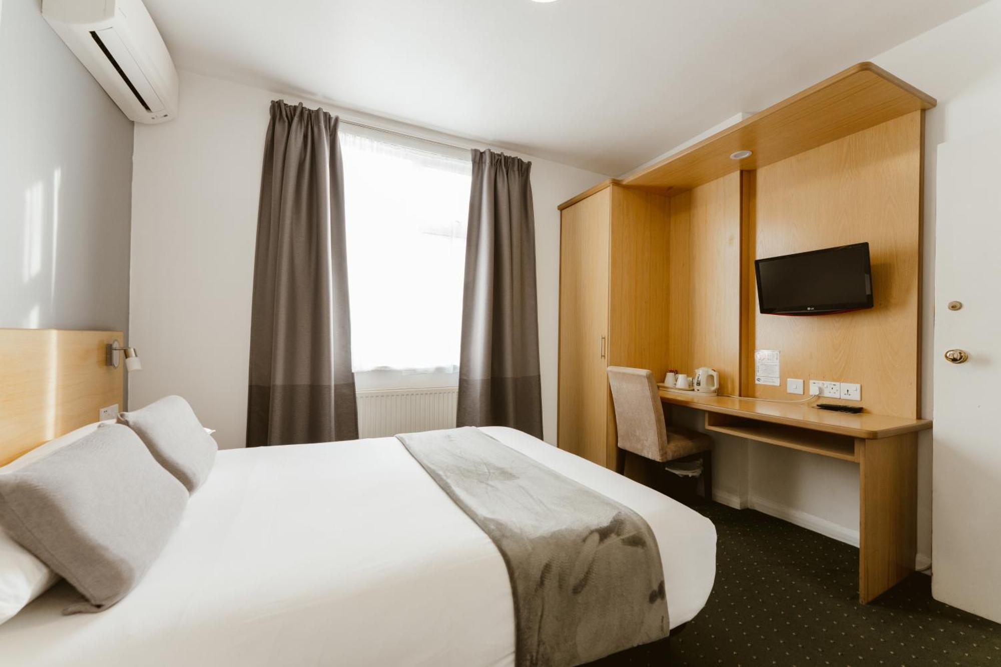 Star Hotel Hotel 3*