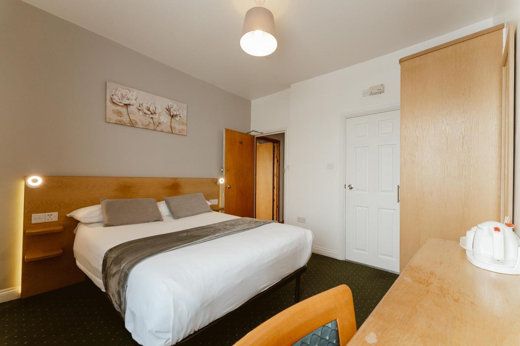 Hotel Star Hotel London