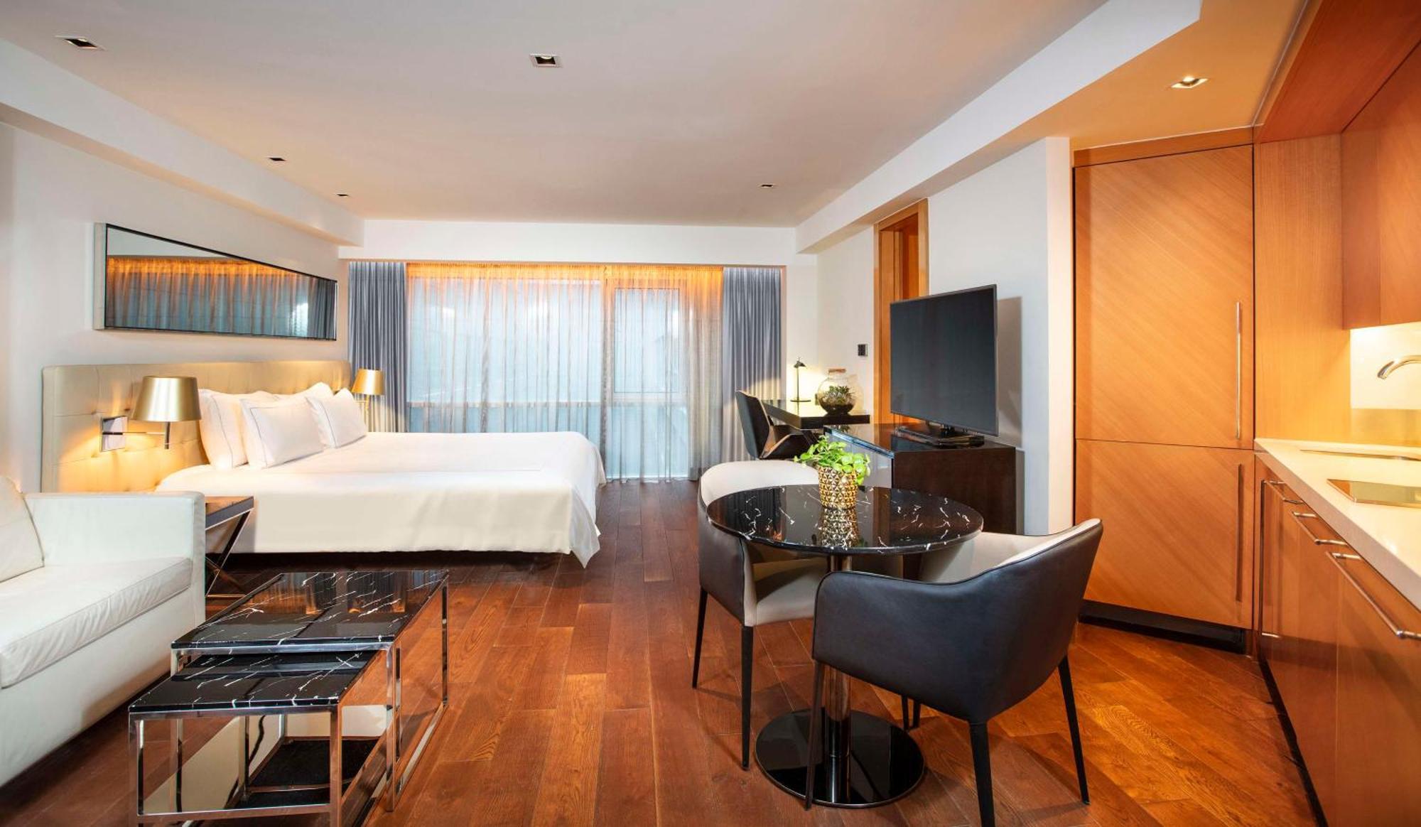 Park Plaza Riverbank Hotell 4*