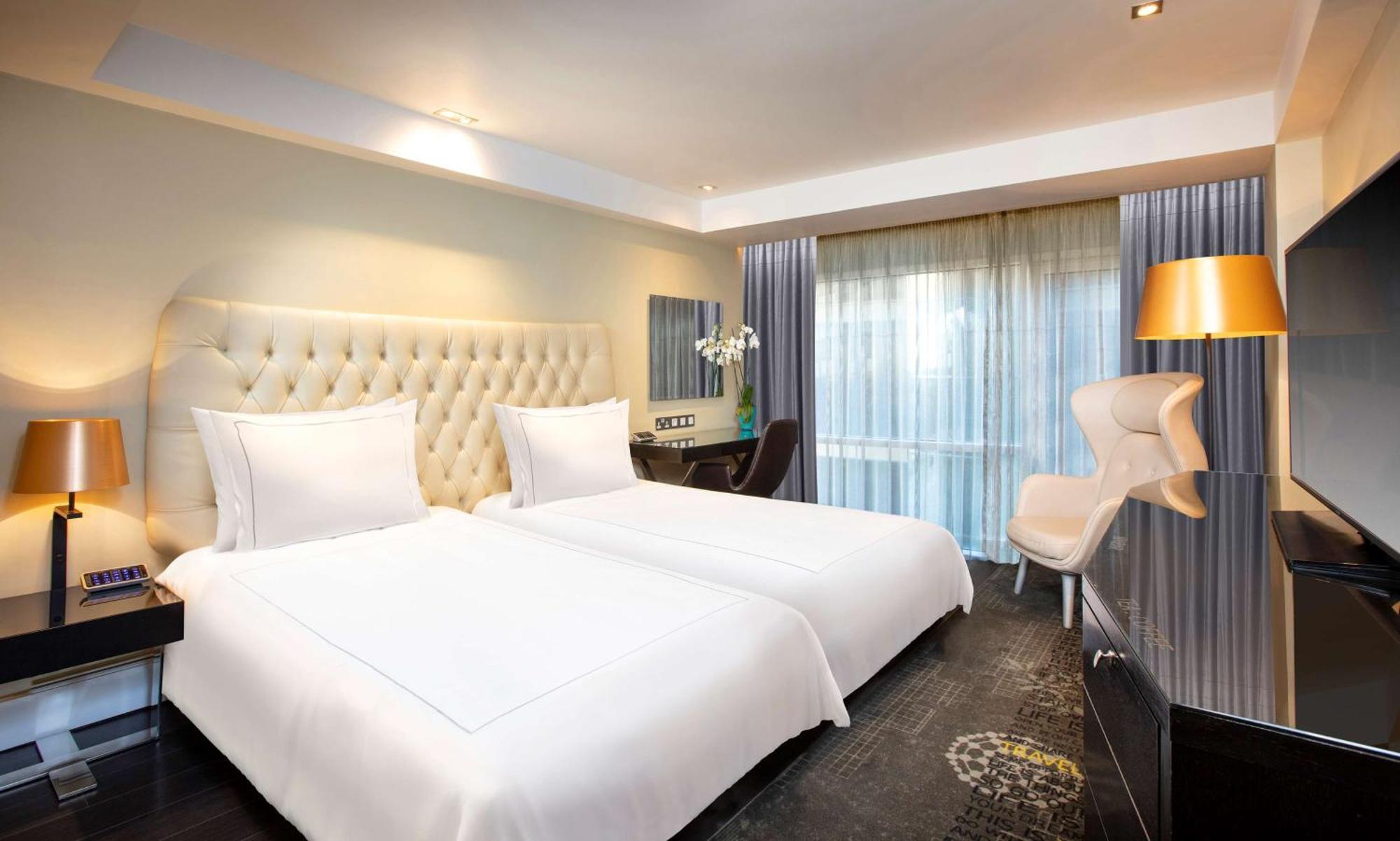 Park Plaza Riverbank Hotell 4*