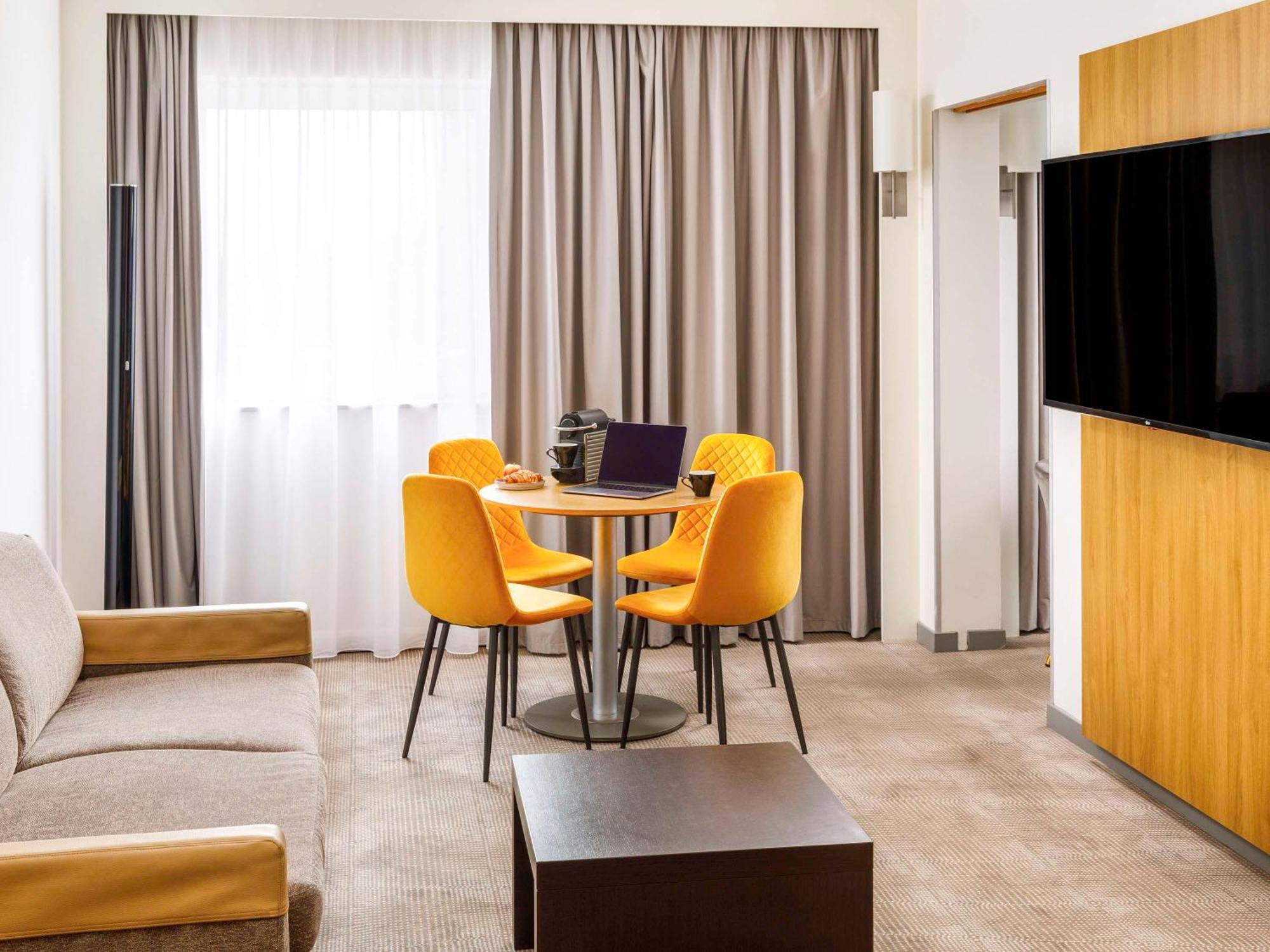 Novotel Greenwich 4* London