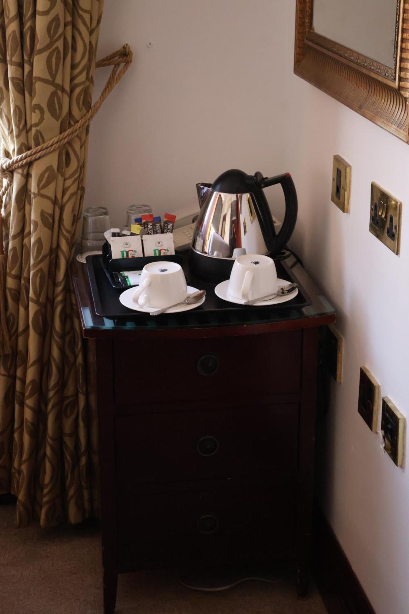 Dreamtel Kensington Hotell