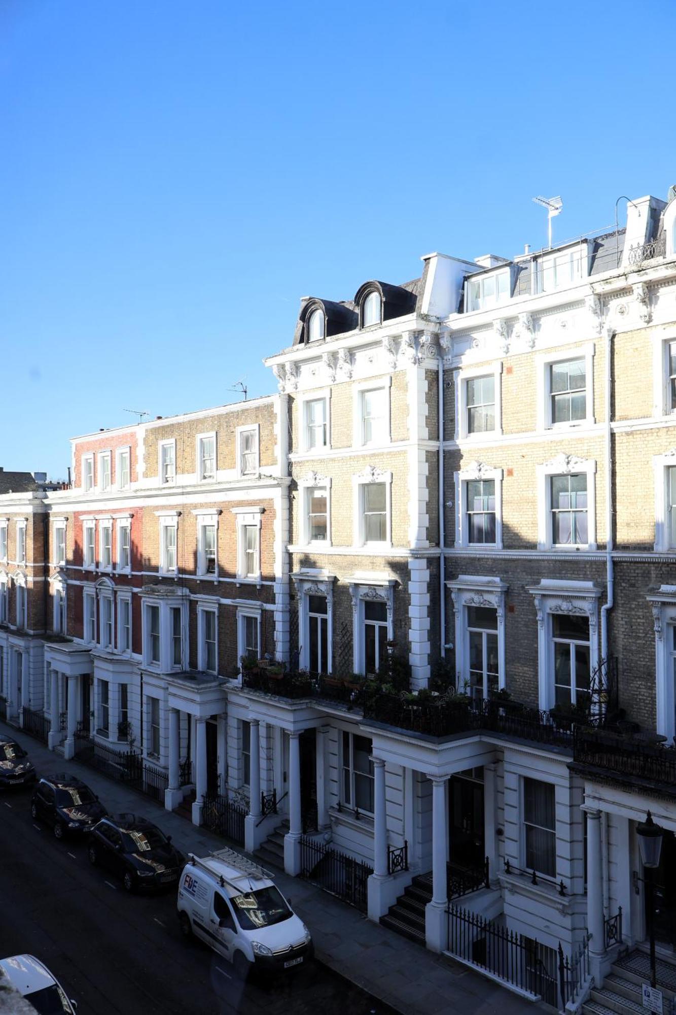 Dreamtel Kensington Hotell 3*