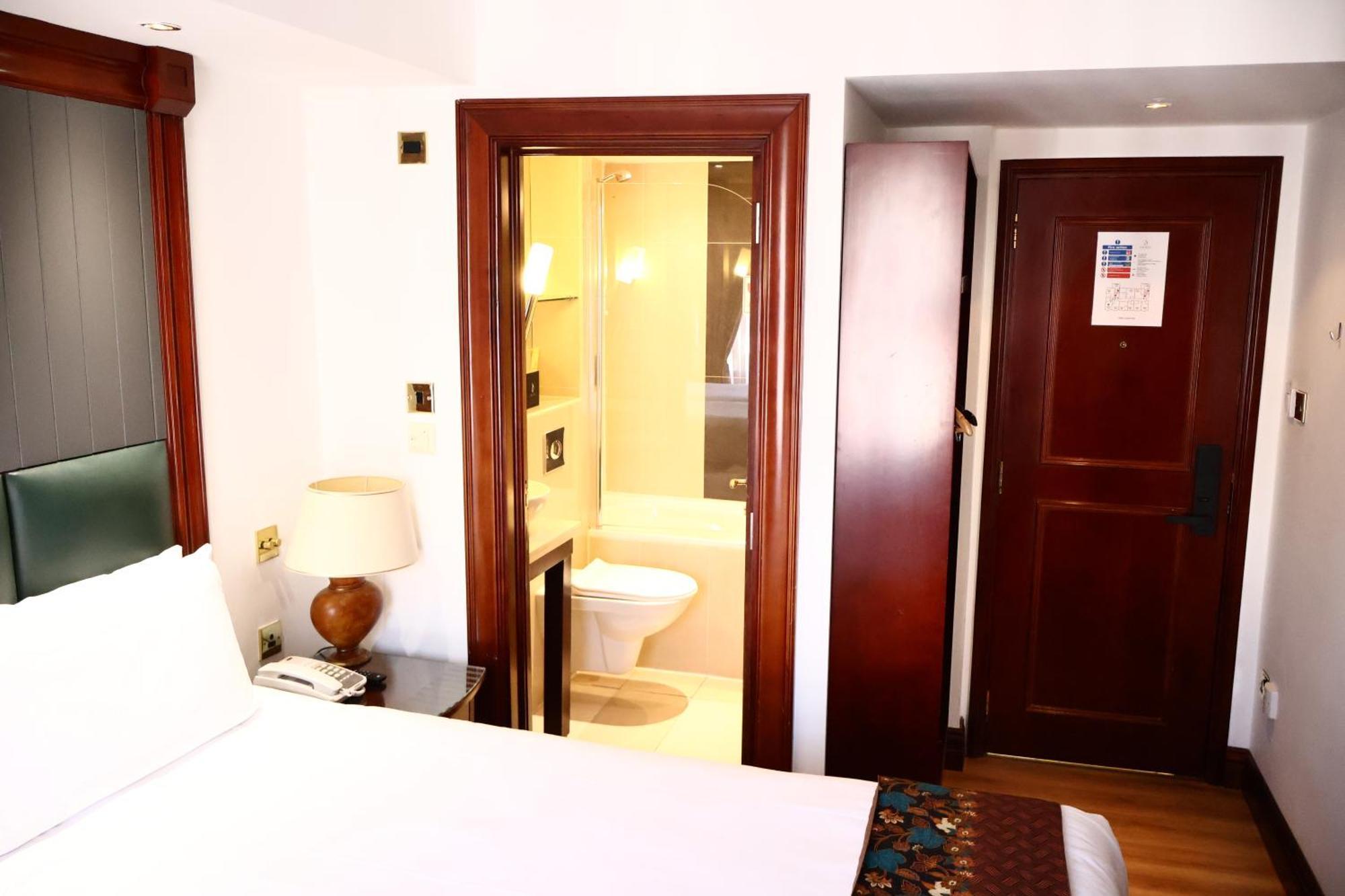 Dreamtel Kensington Hotell