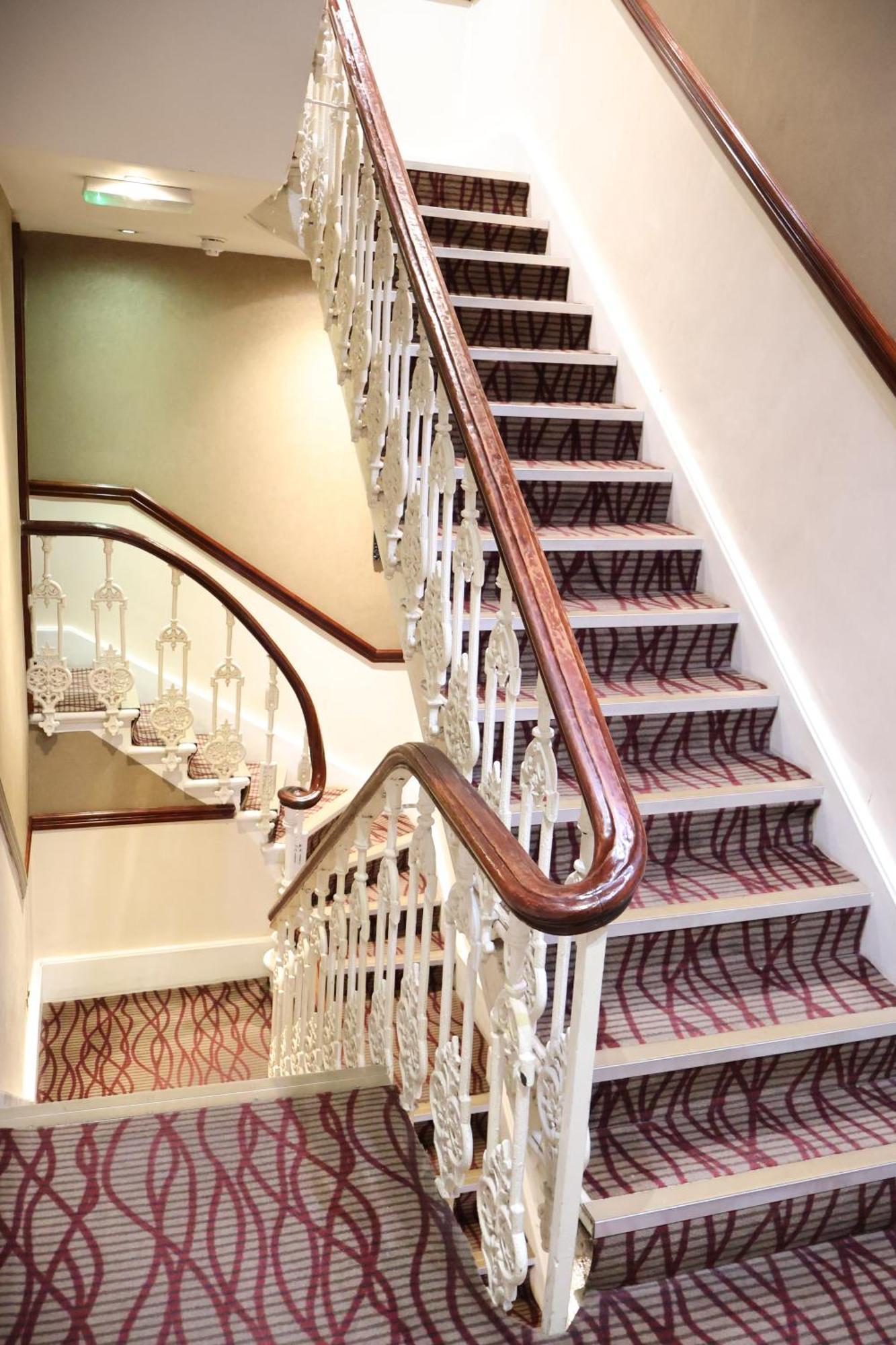 Dreamtel Kensington Hotell