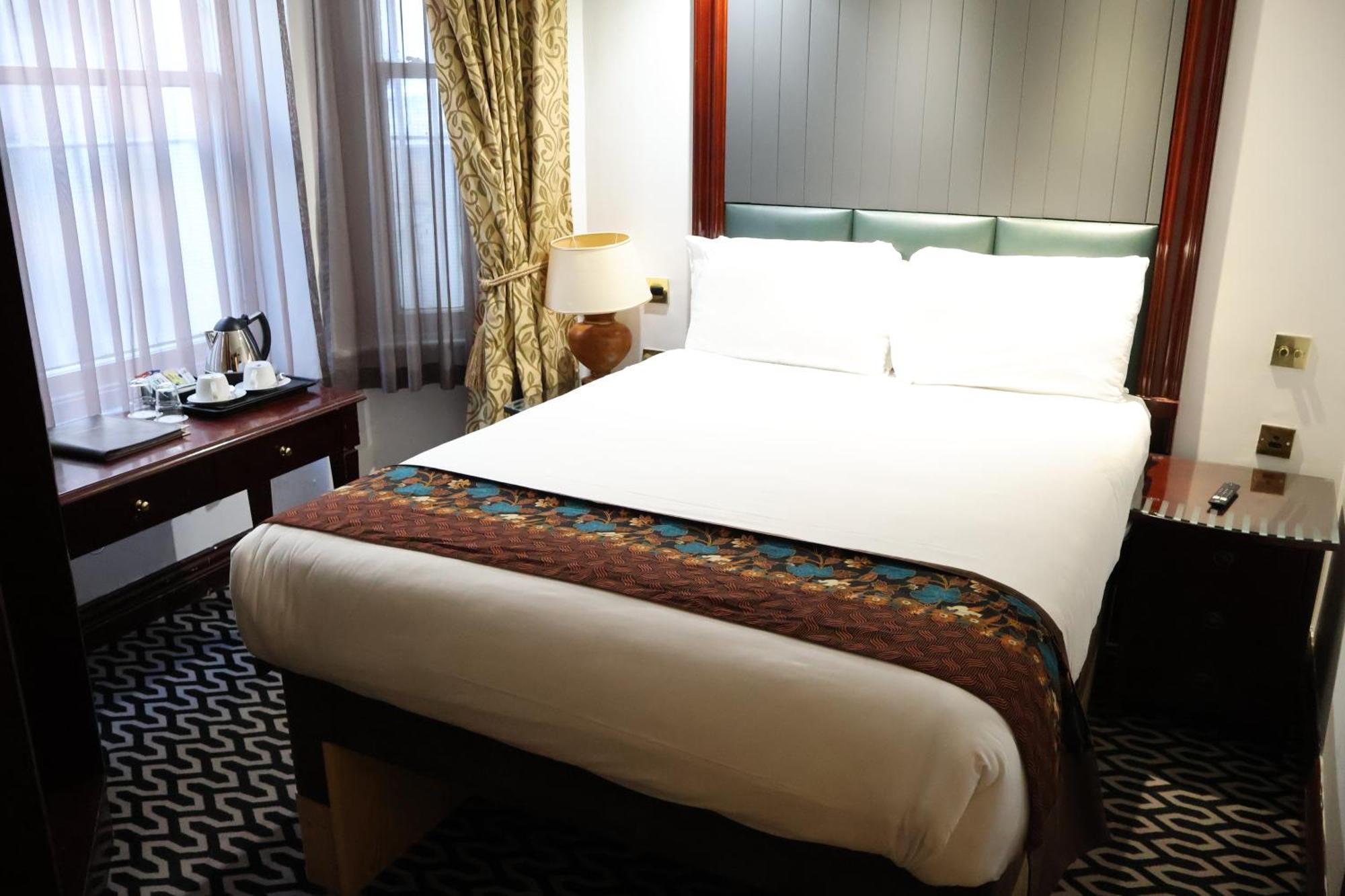 Dreamtel Kensington Hotell 3*