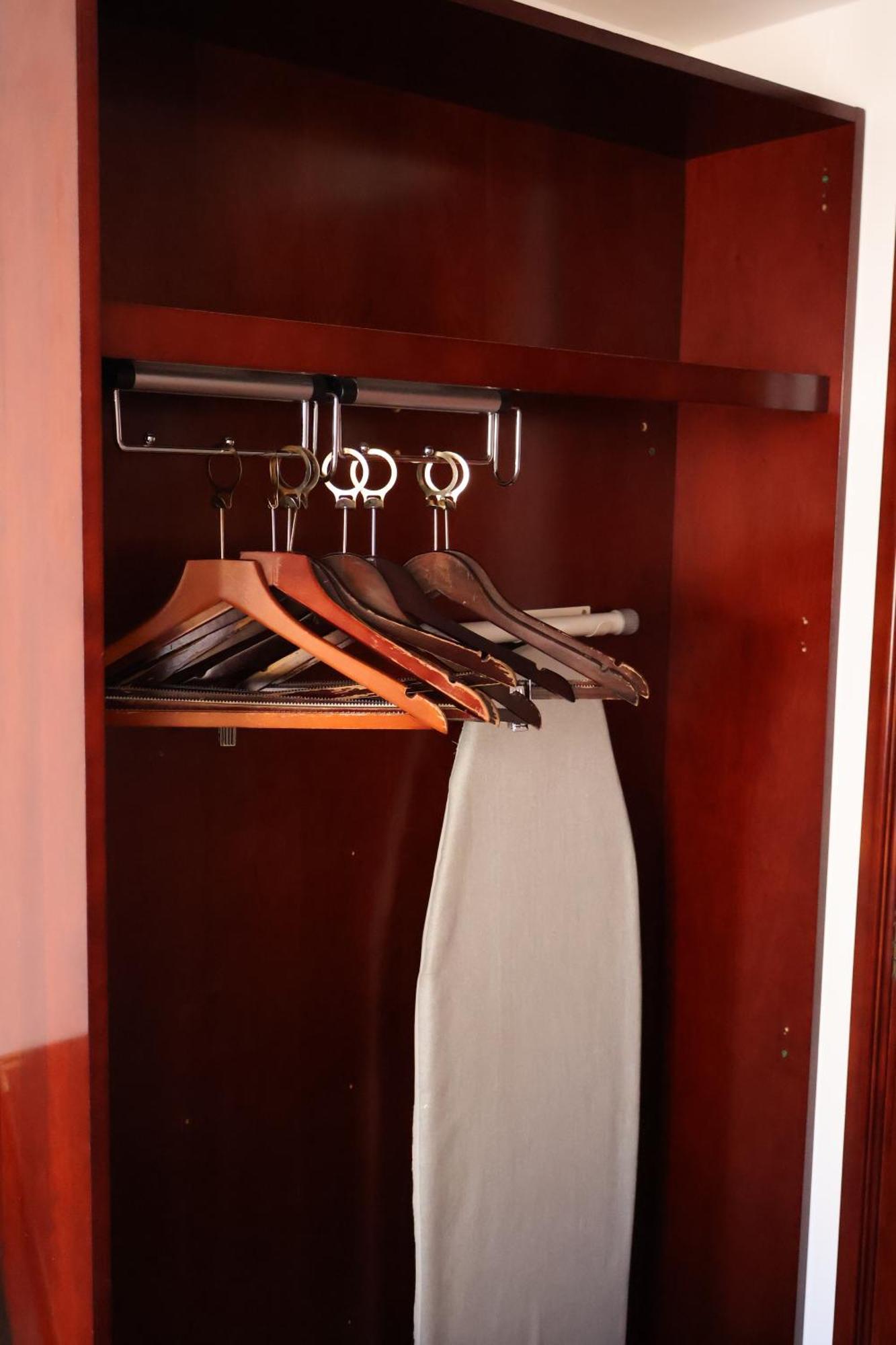 Dreamtel Kensington Hotell 3*