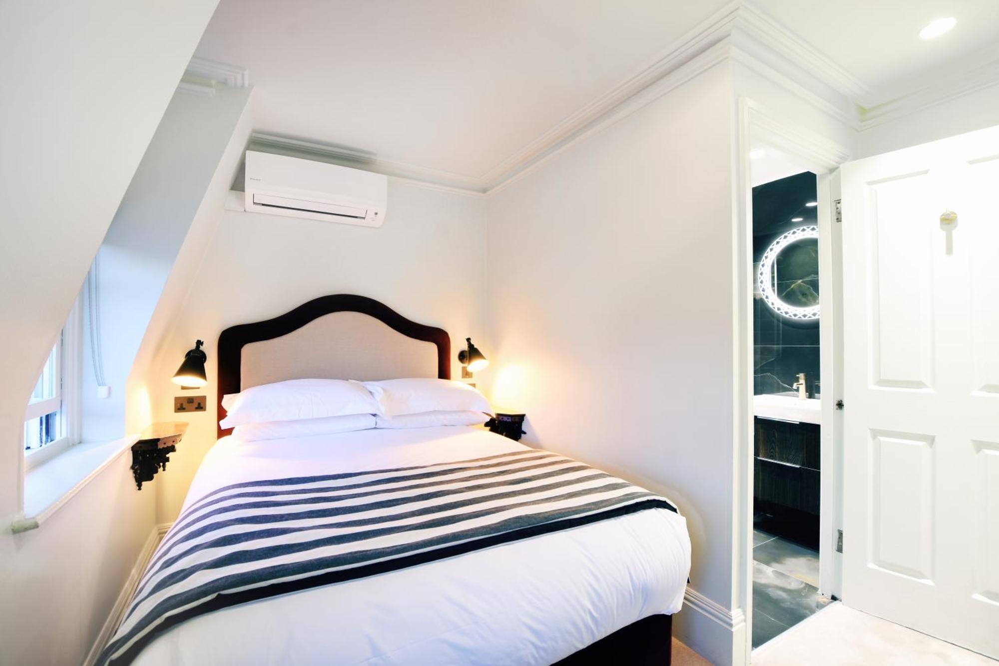 Hotel Twenty Nevern Square London
