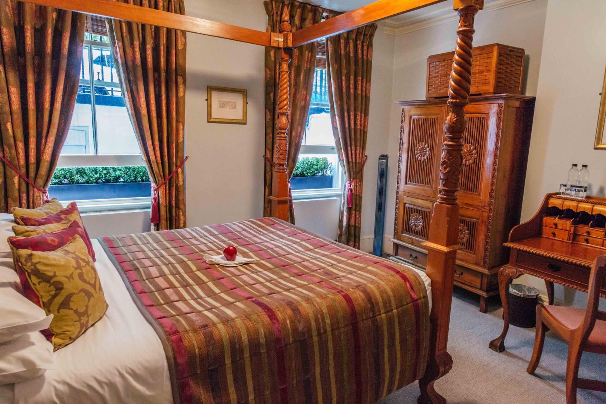 Hotel Twenty Nevern Square London