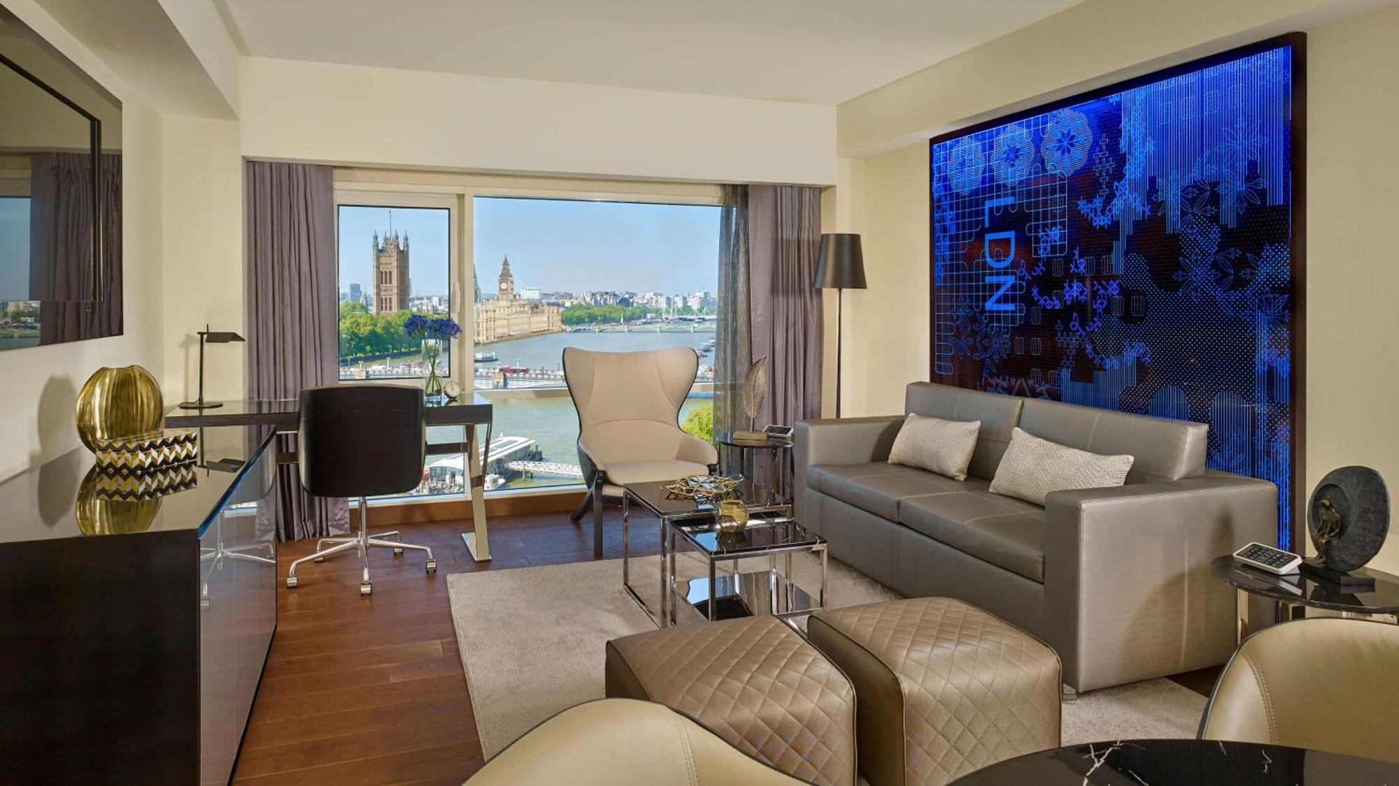 Hotell Park Plaza Riverbank